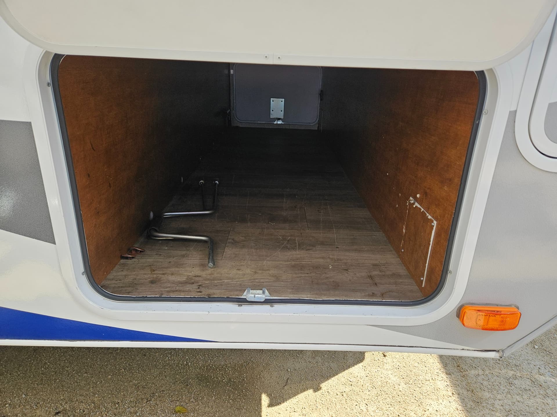 2018 Lance Travel Trailer 2018 Lance Travel Trailer 2285 - thumbnail 24