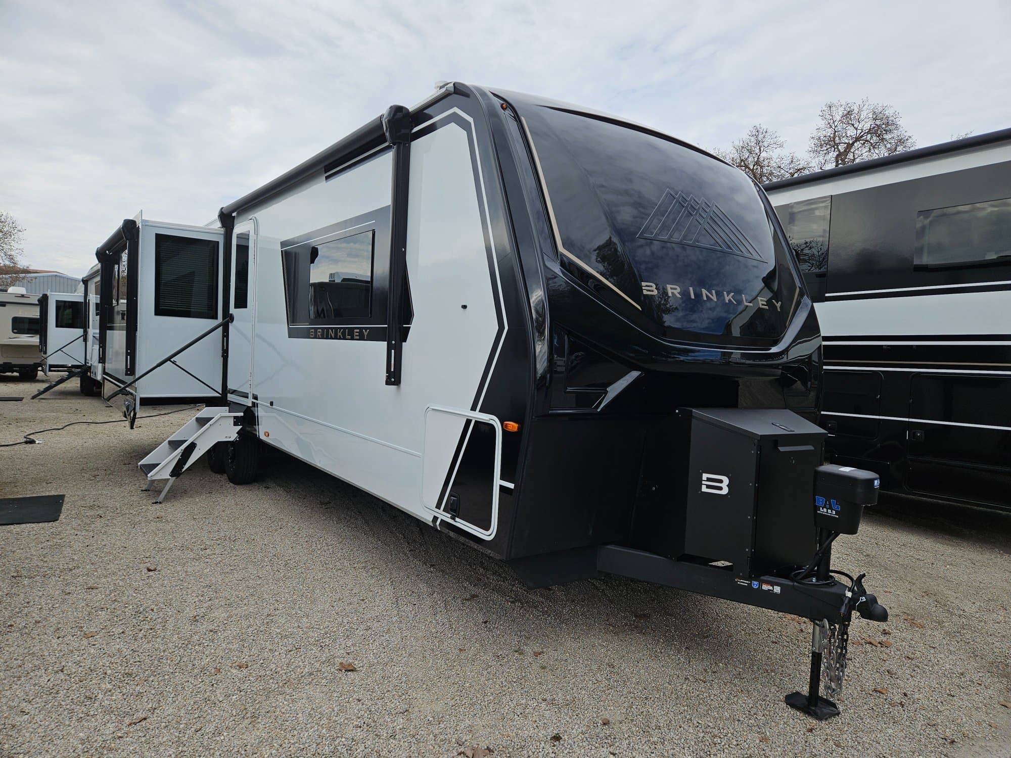 2026 Brinkley RV Model Z 310 AIR