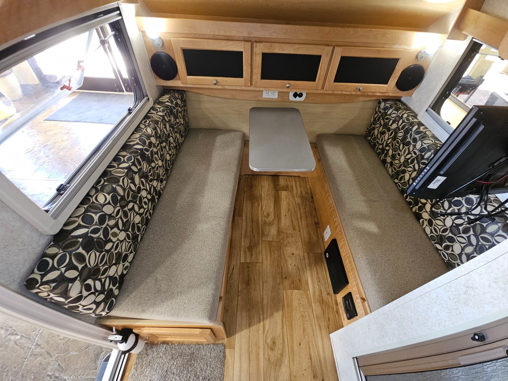 2018 nuCamp 2018 nuCamp TAB - thumbnail 6