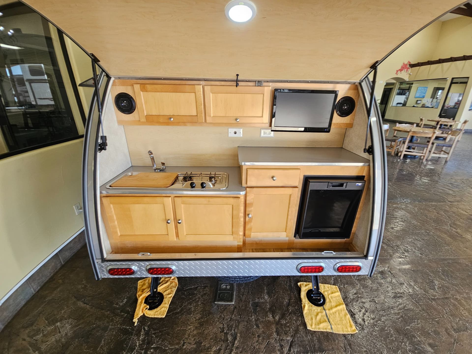 2018 nuCamp 2018 nuCamp TAB - thumbnail 19