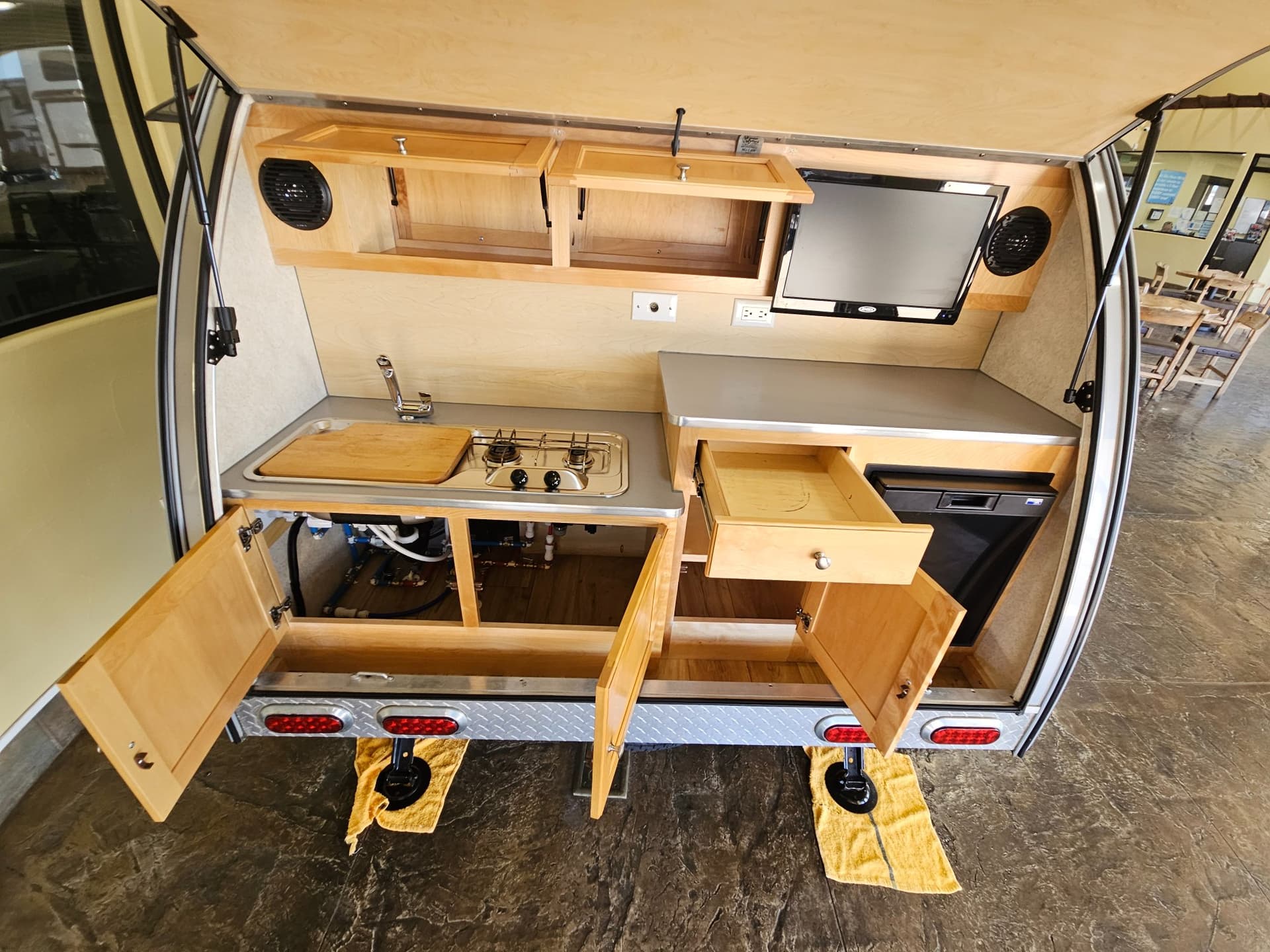 2018 nuCamp 2018 nuCamp TAB - thumbnail 20