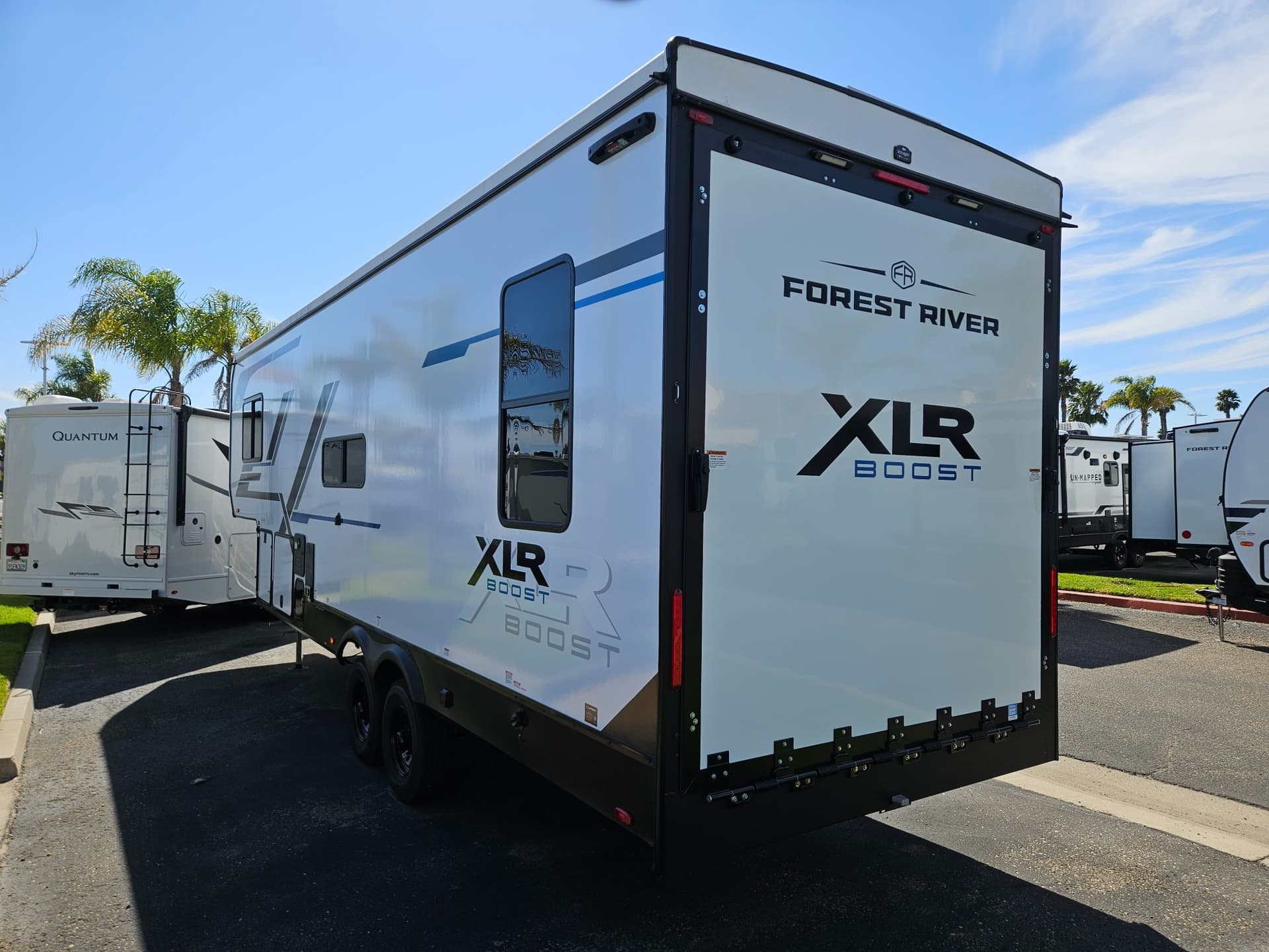 2026 Forest River 2026 Forest River XLR Boost - thumbnail 4