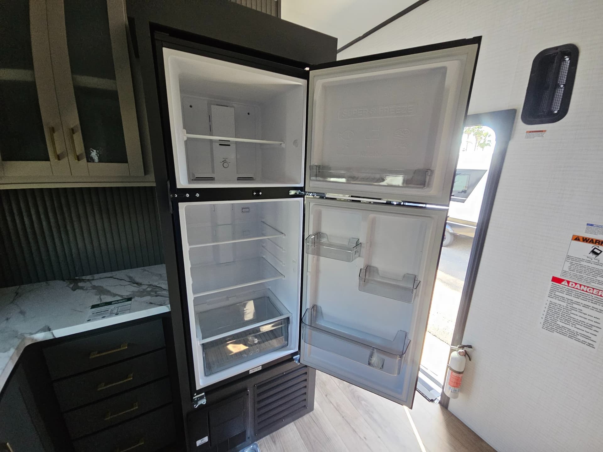 2026 Forest River 2026 Forest River XLR Boost - thumbnail 17