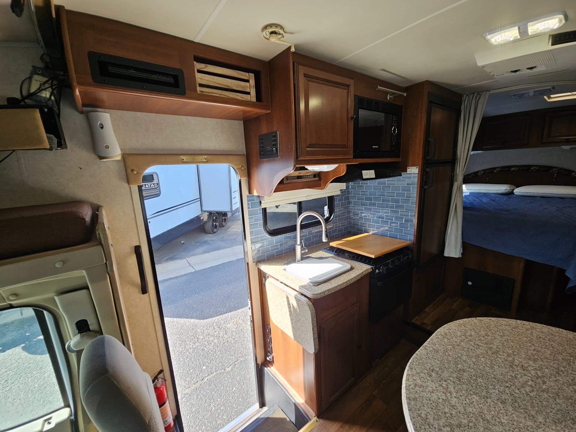 2013 Coachmen 2013 Coachmen Leprechaun - thumbnail 6