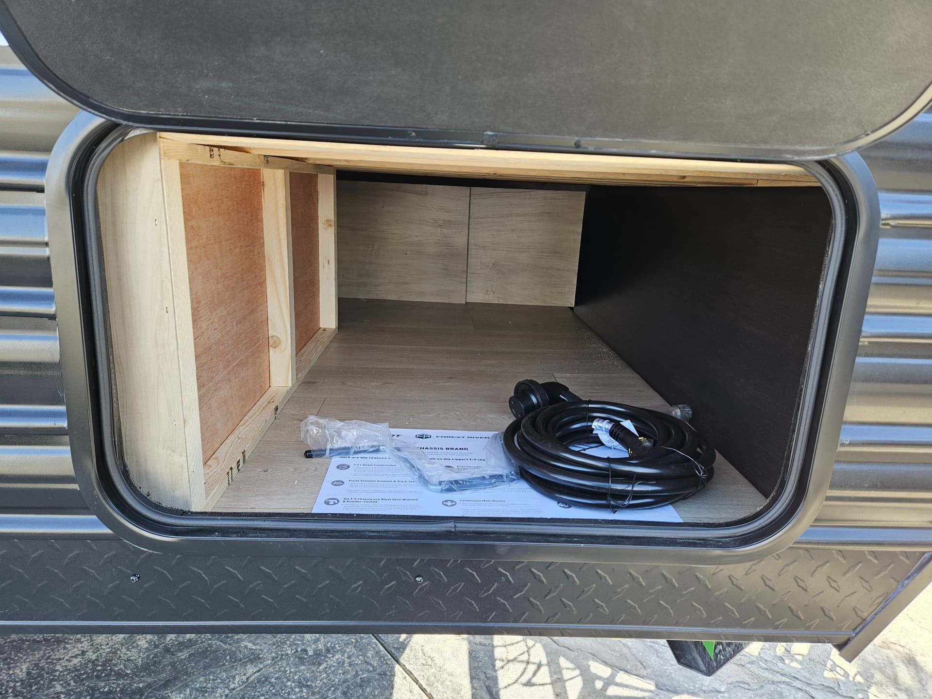 2026 FOREST RIVER RV 2026 FOREST RIVER RV Cherokee Wolf Pup - thumbnail 2