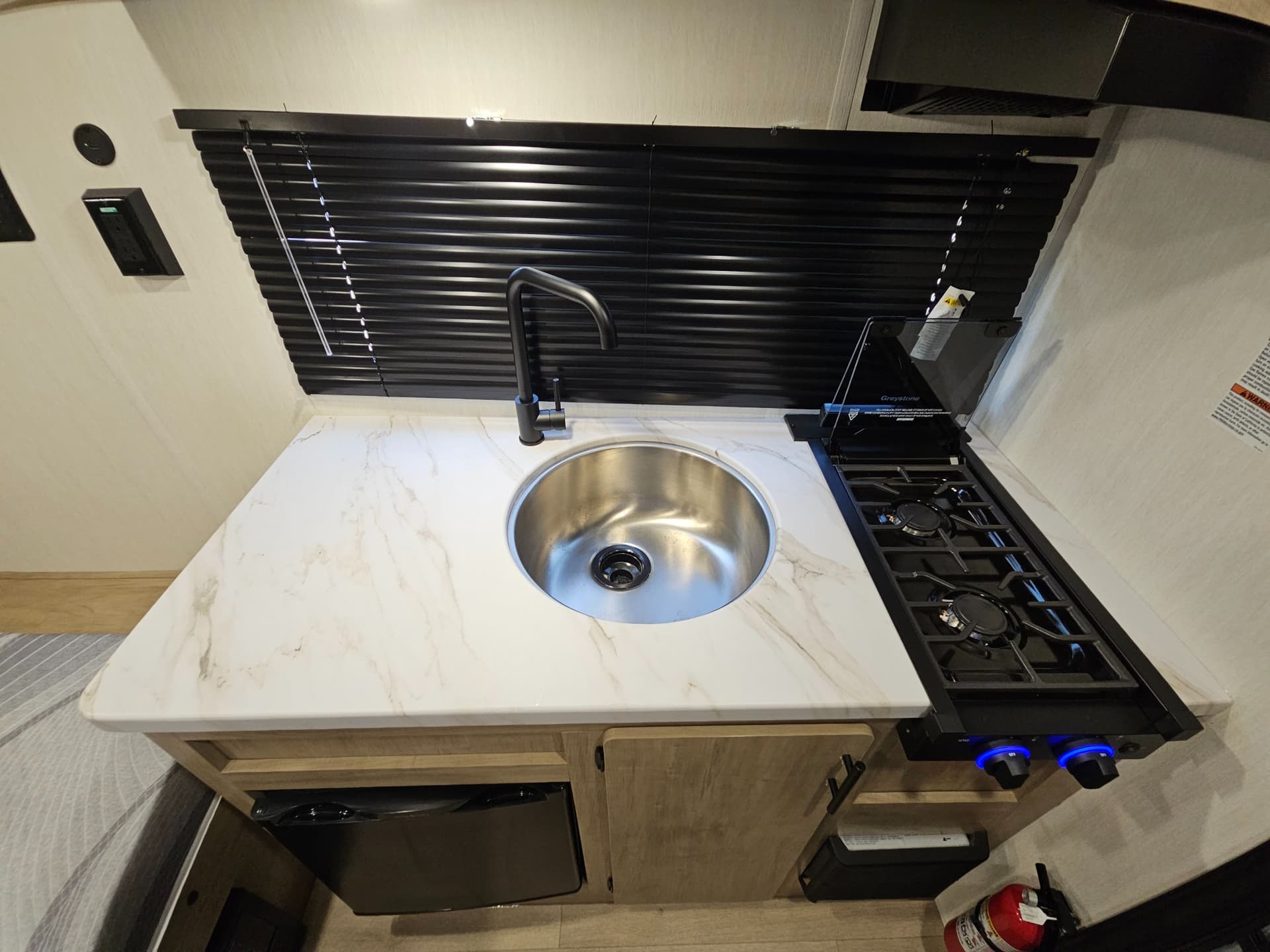 2026 FOREST RIVER RV 2026 FOREST RIVER RV Cherokee Wolf Pup - thumbnail 14