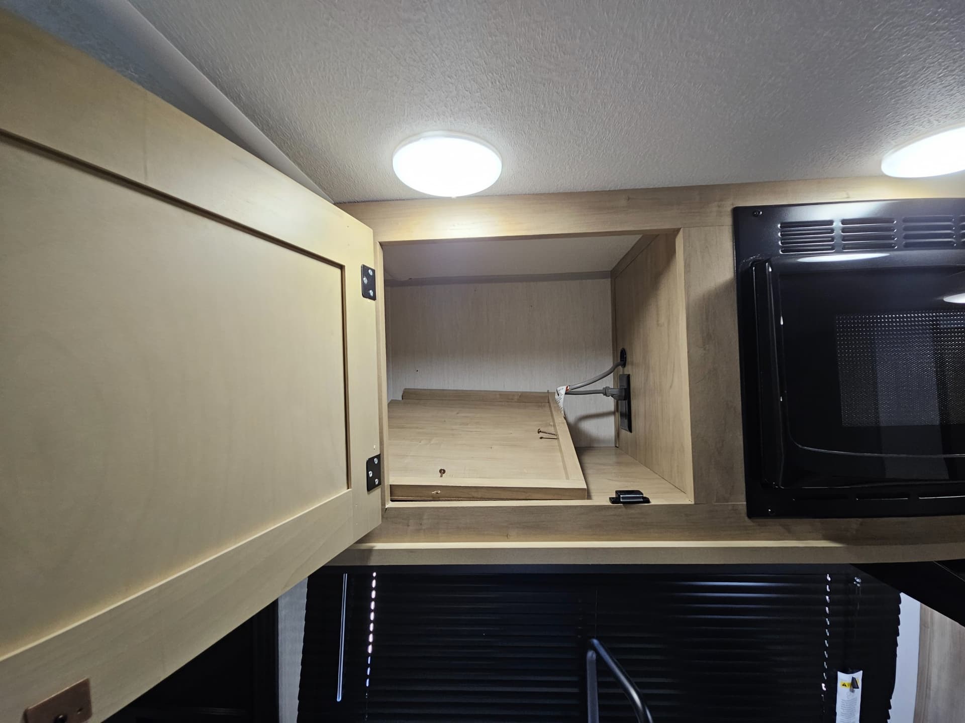 2026 Forest River RV 2026 Forest River RV Cherokee Wolf Pup - thumbnail 13