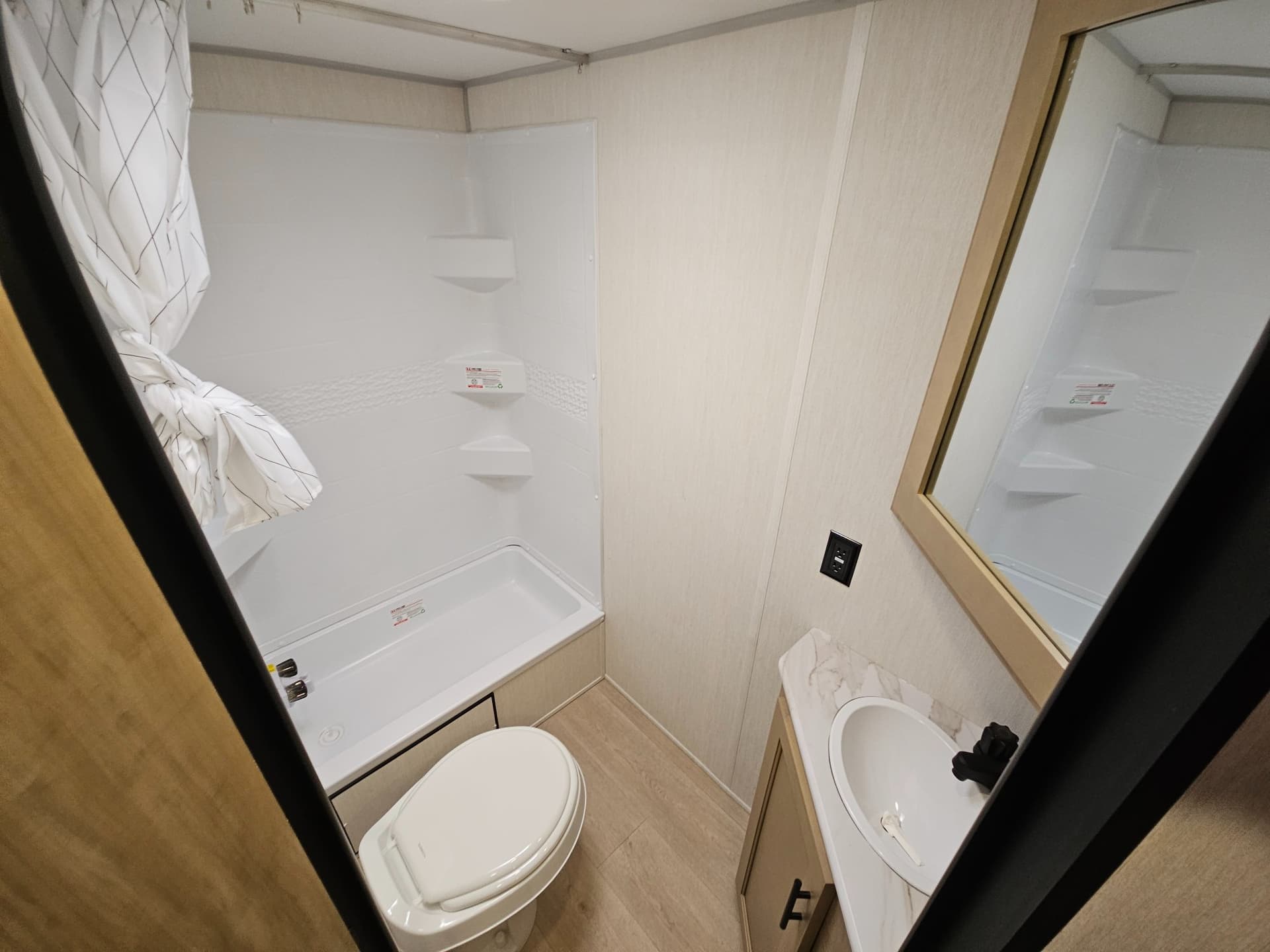 2026 Forest River RV 2026 Forest River RV Cherokee Wolf Pup - thumbnail 20