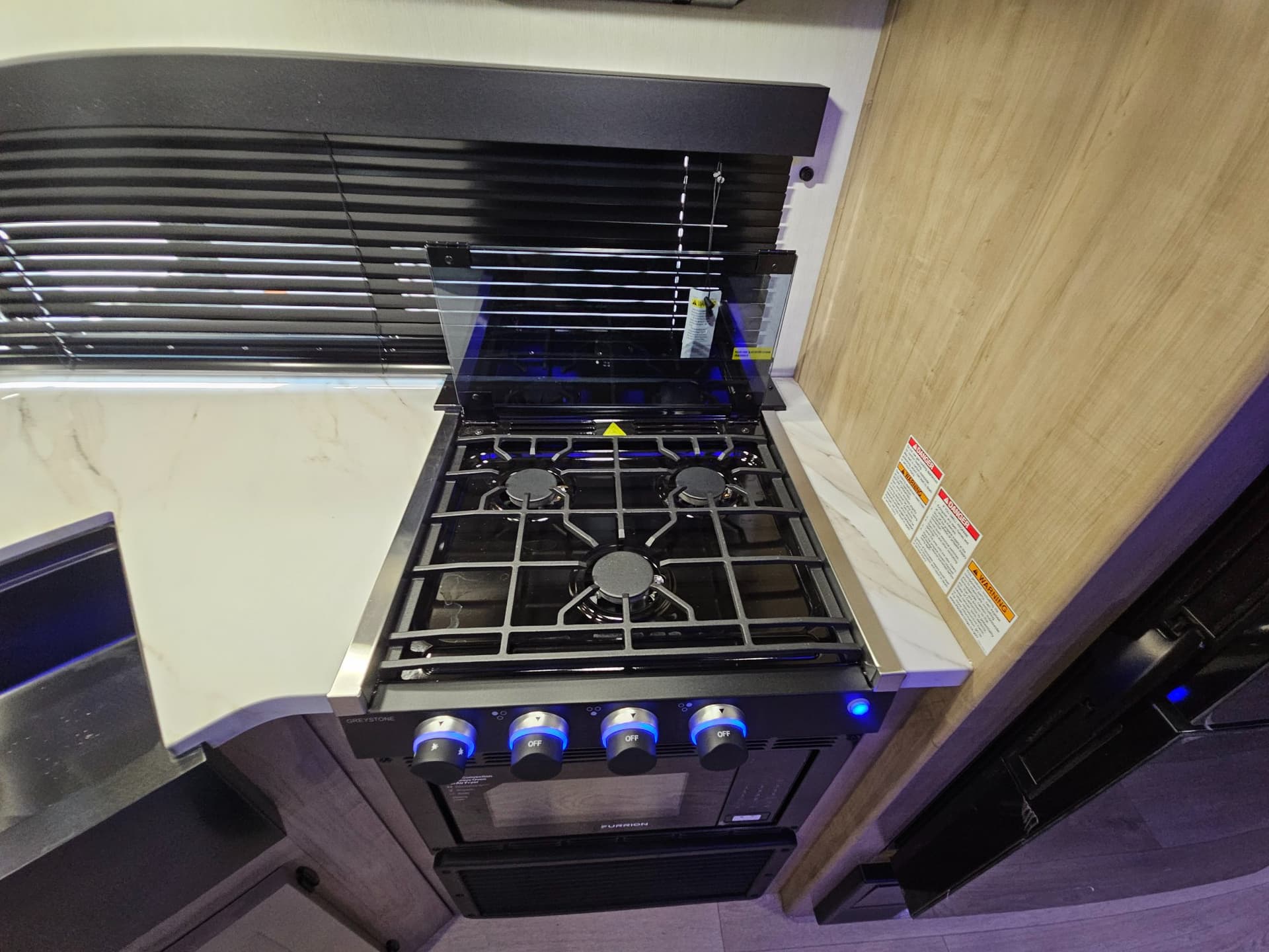 2026 Forest River RV 2026 Forest River RV Cherokee Grey Wolf - thumbnail 15