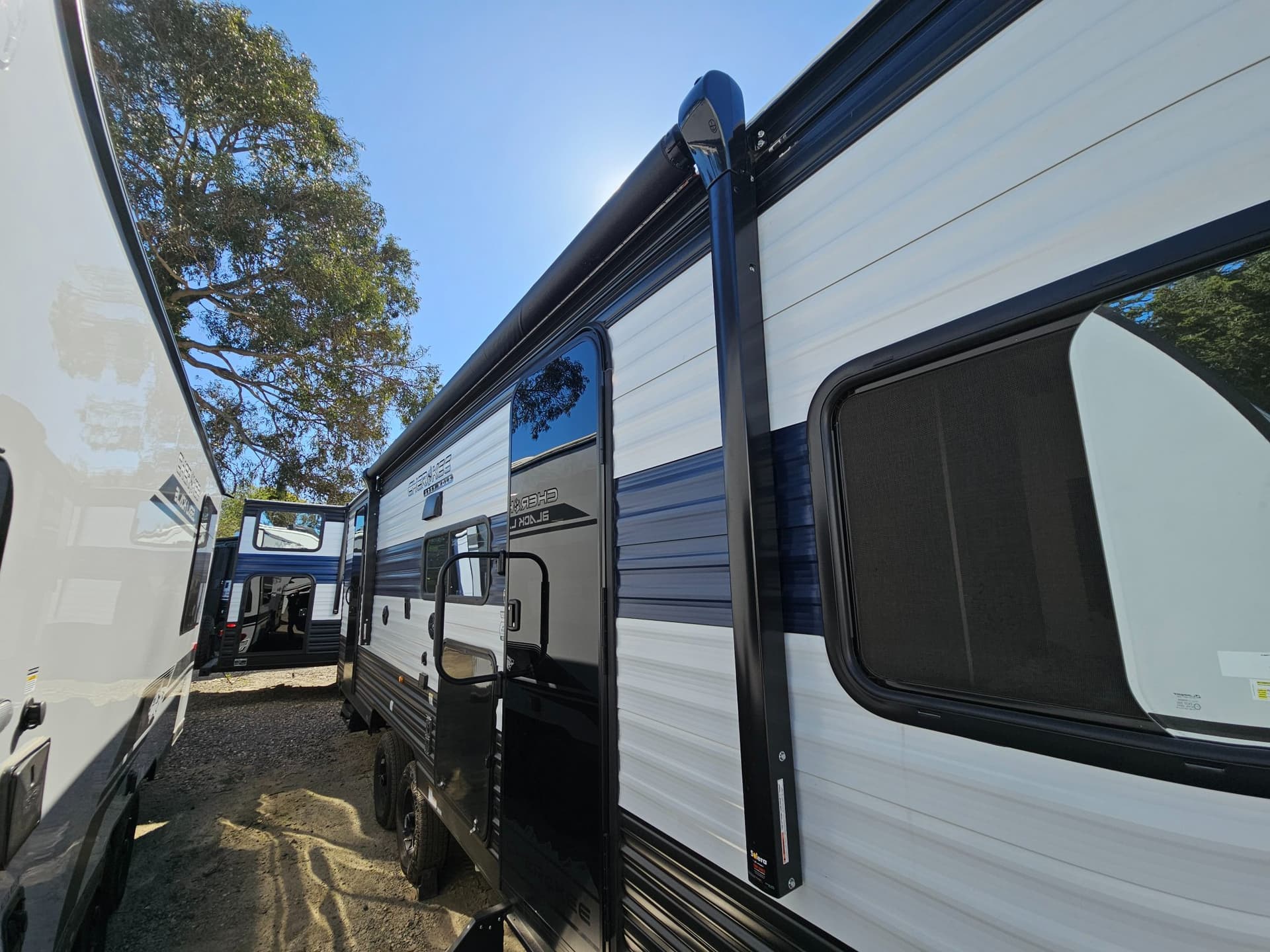 2026 Forest River RV 2026 Forest River RV Cherokee Grey Wolf - thumbnail 34