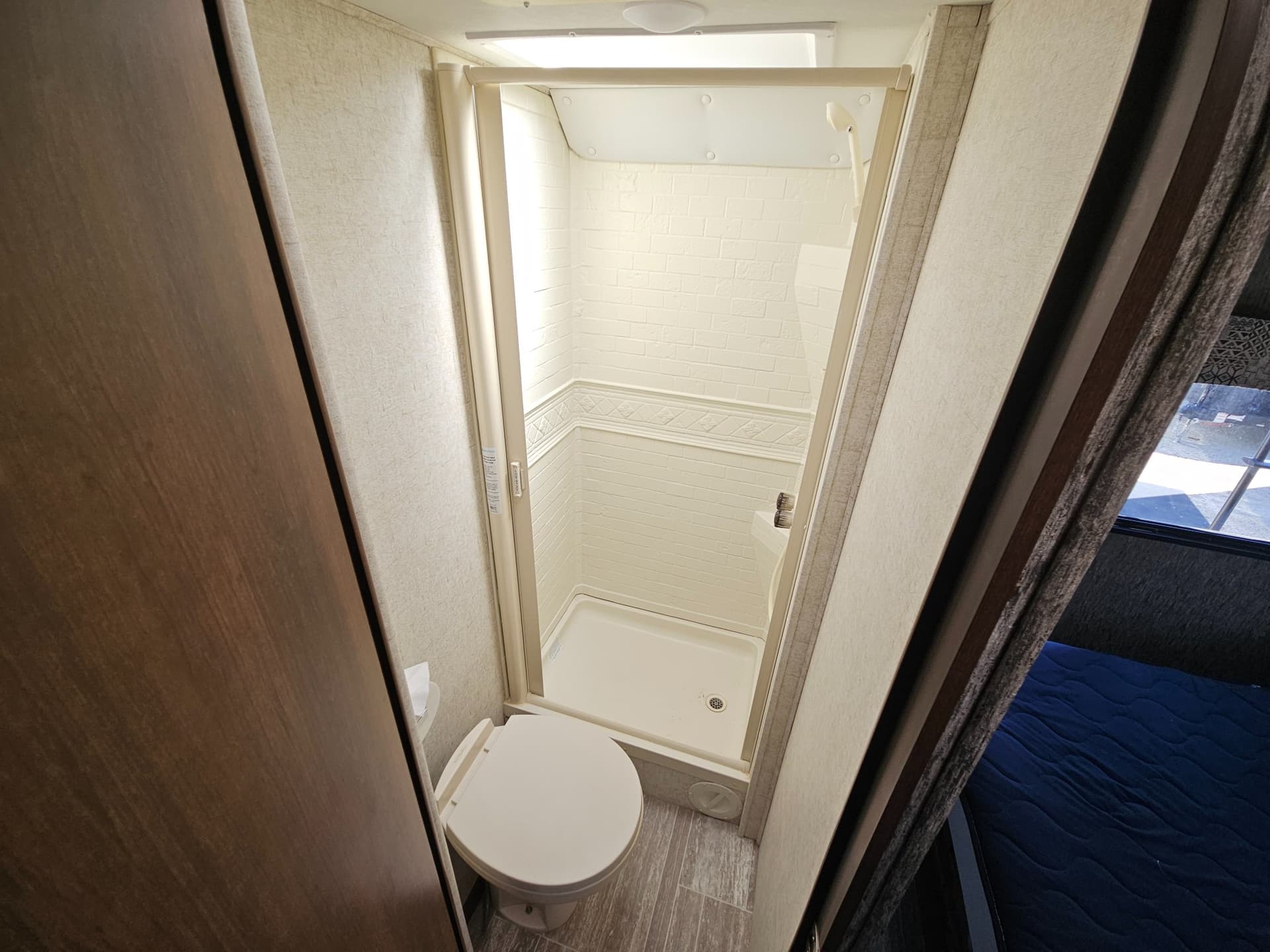 2018 Forest River RV 2018 Forest River RV Sunseeker LE - thumbnail 15