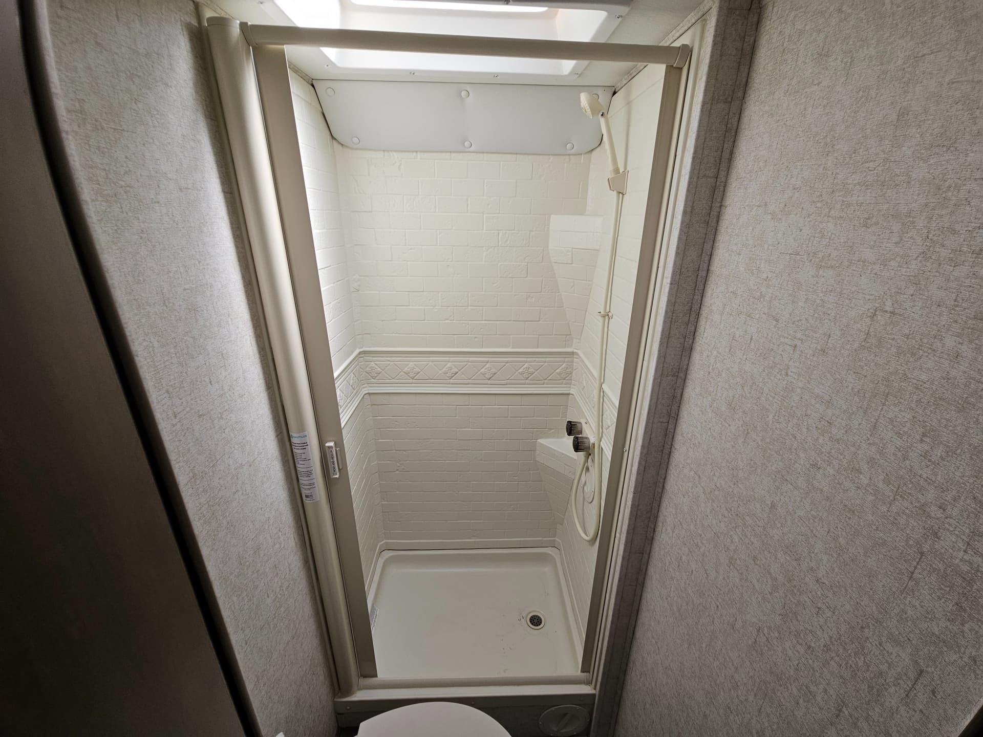 2018 Forest River RV 2018 Forest River RV Sunseeker LE - thumbnail 16