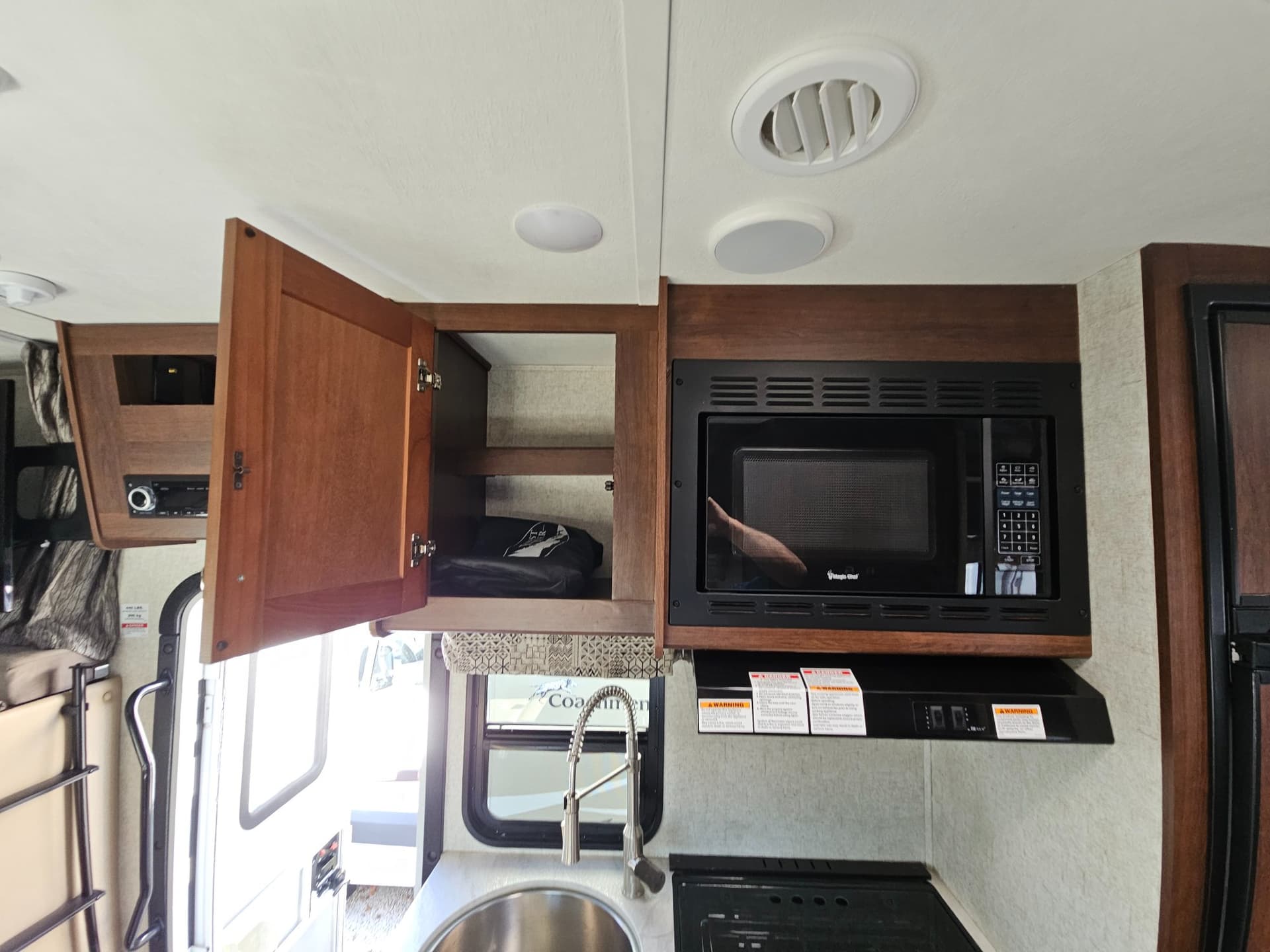 2018 Forest River RV 2018 Forest River RV Sunseeker LE - thumbnail 21