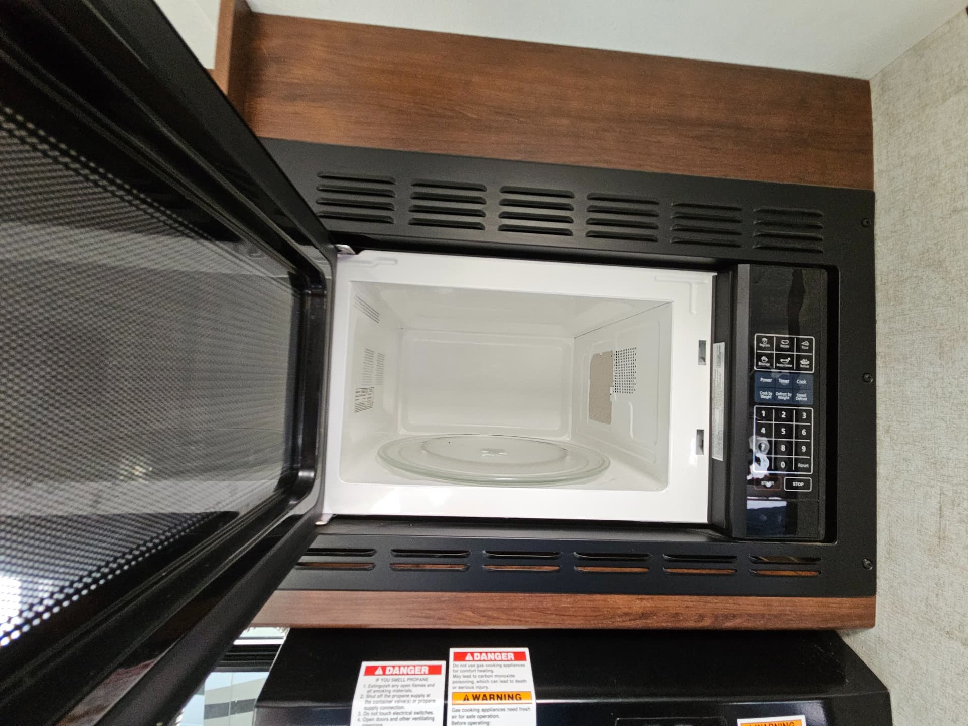 2018 Forest River RV 2018 Forest River RV Sunseeker LE - thumbnail 22