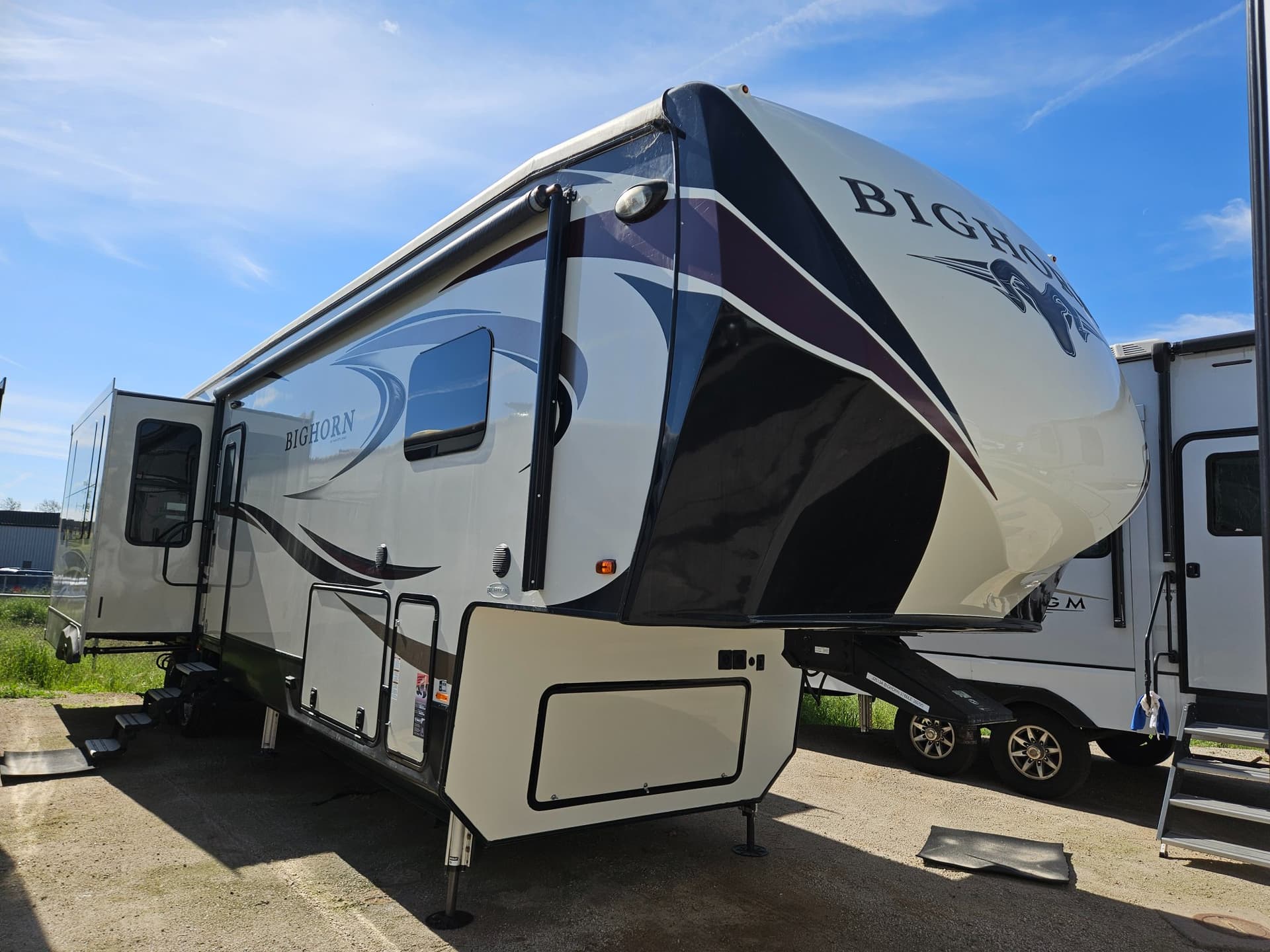 2019 Heartland Bighorn BH 3760 EL
