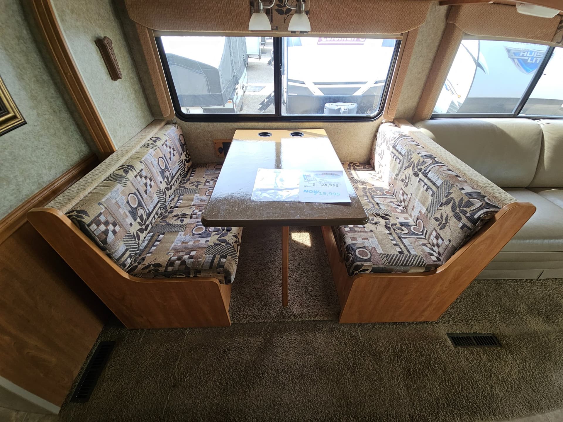 2009 Winnebago 2009 Winnebago Vista - thumbnail 11