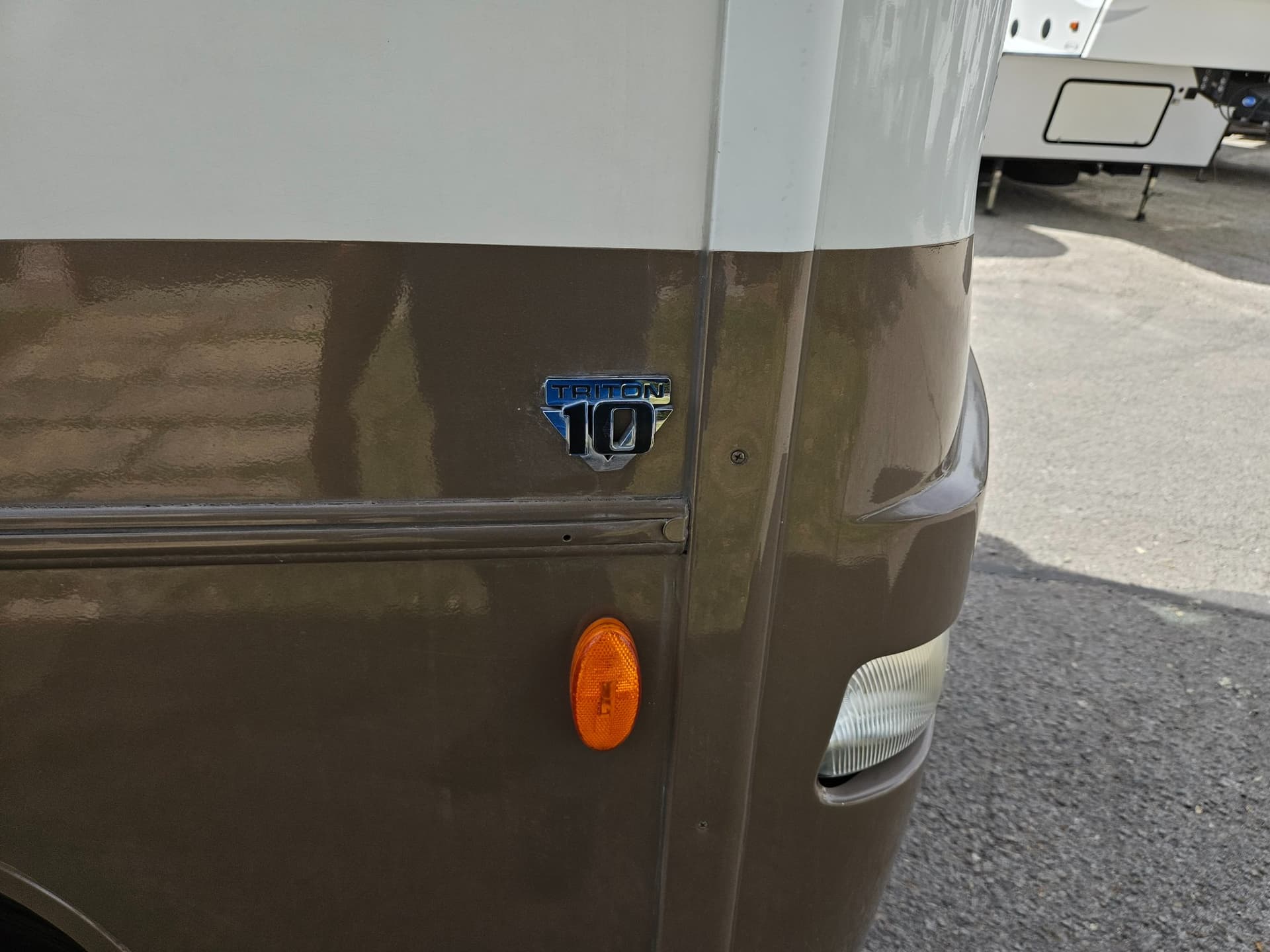 2009 Winnebago 2009 Winnebago Vista - thumbnail 34