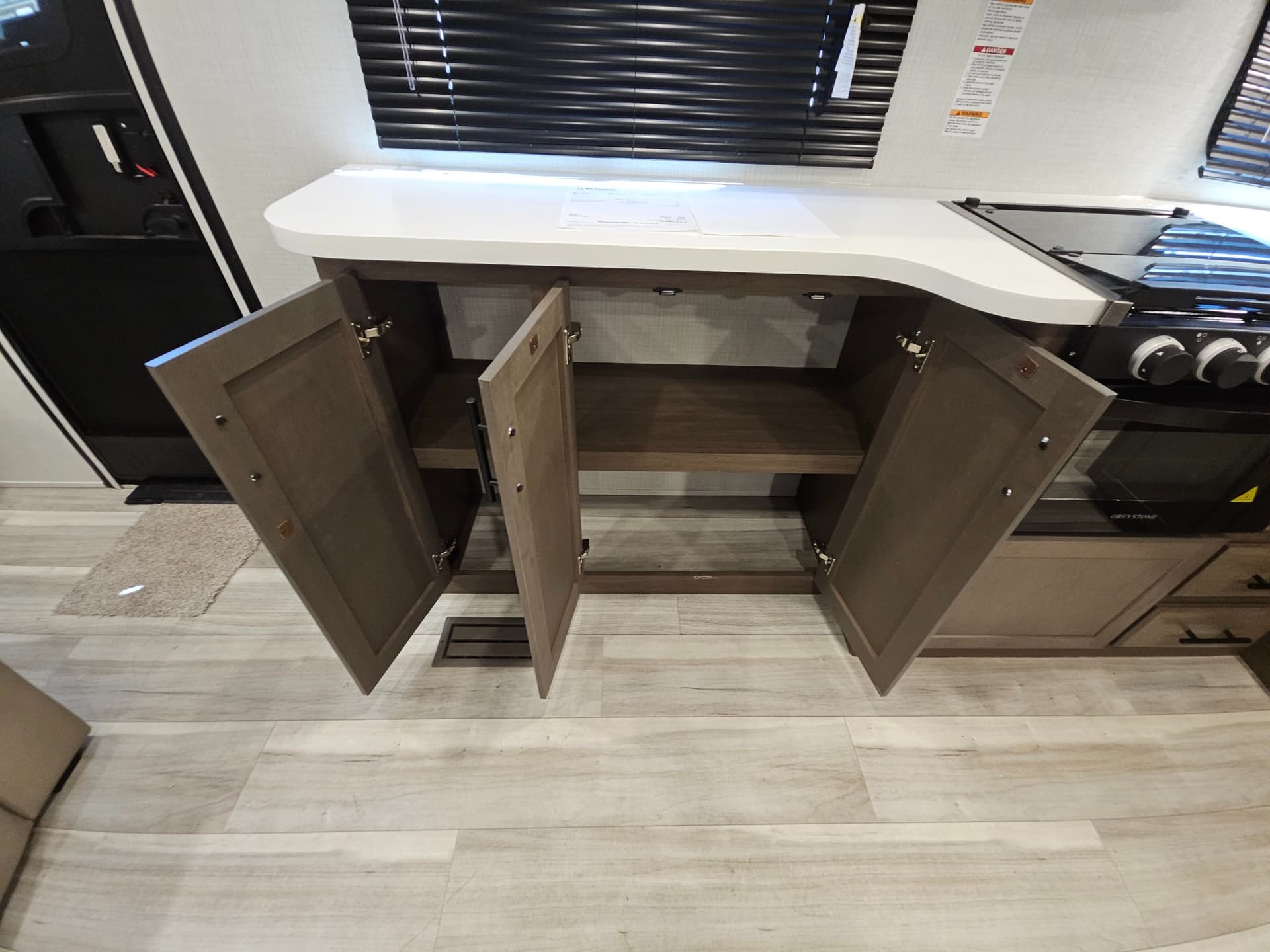 2026 Keystone RV 2026 Keystone RV Cougar Sport - thumbnail 10