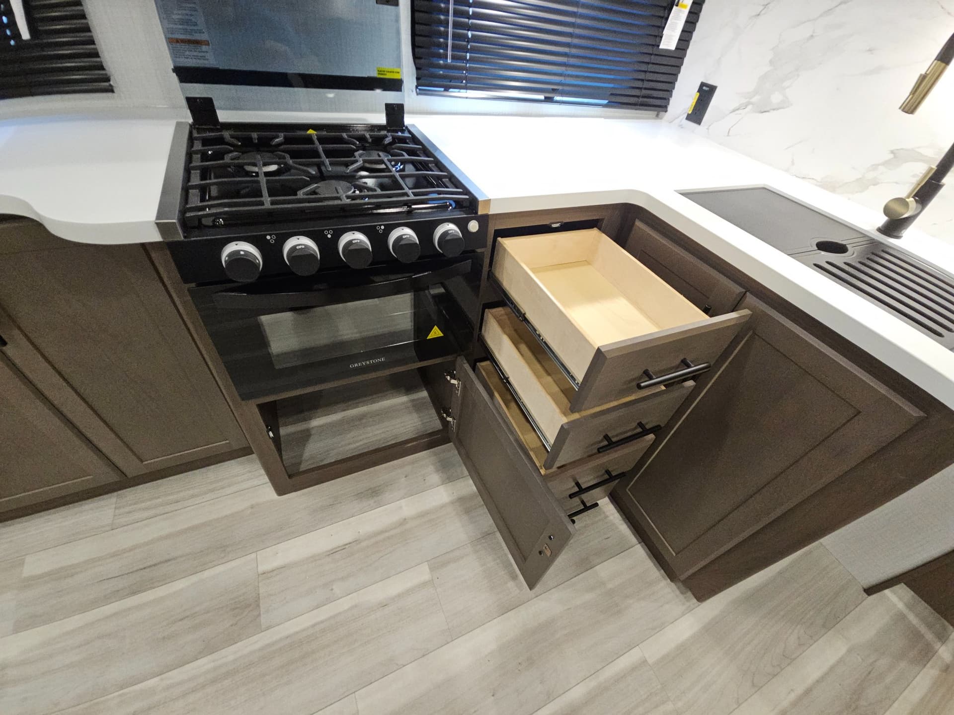 2026 Keystone RV 2026 Keystone RV Cougar Sport - thumbnail 15