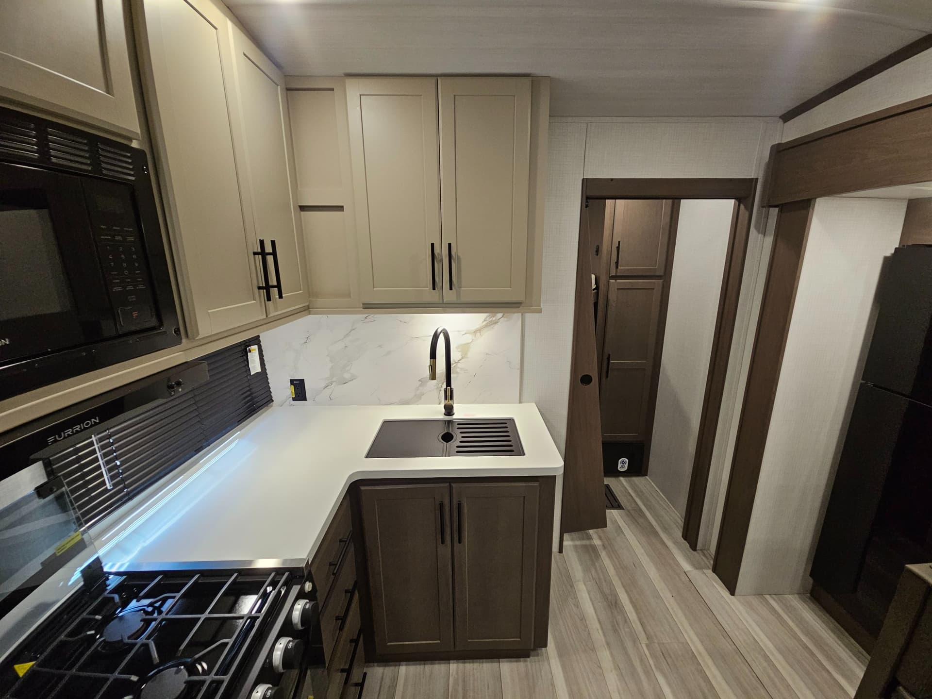 2026 Keystone RV 2026 Keystone RV Cougar Sport - thumbnail 16