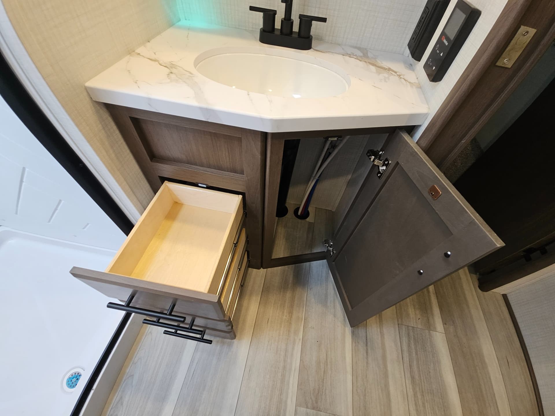 2026 Keystone RV 2026 Keystone RV Cougar Sport - thumbnail 33