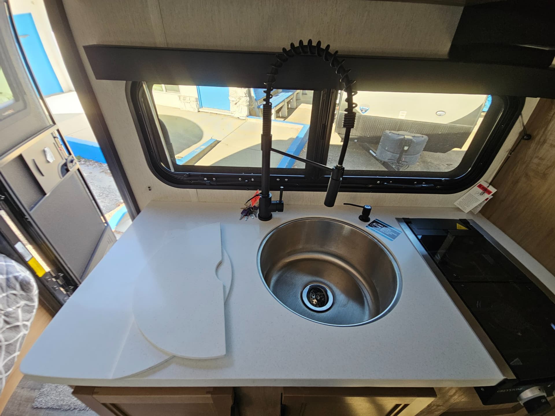 2024 Forest River RV 2024 Forest River RV Cherokee Wolf Pup Black Label - thumbnail 14