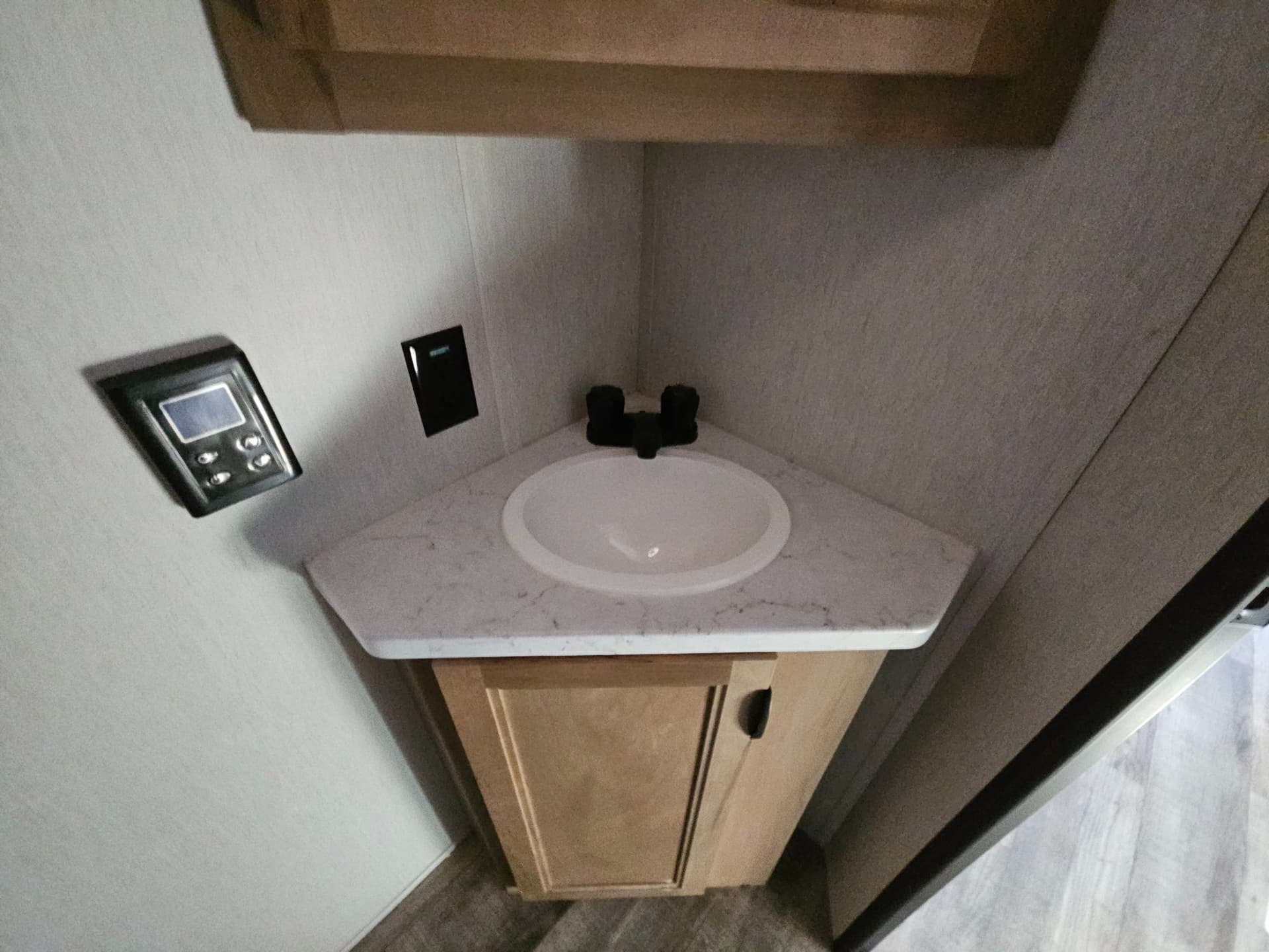 2024 Forest River RV 2024 Forest River RV Cherokee Wolf Pup Black Label - thumbnail 25