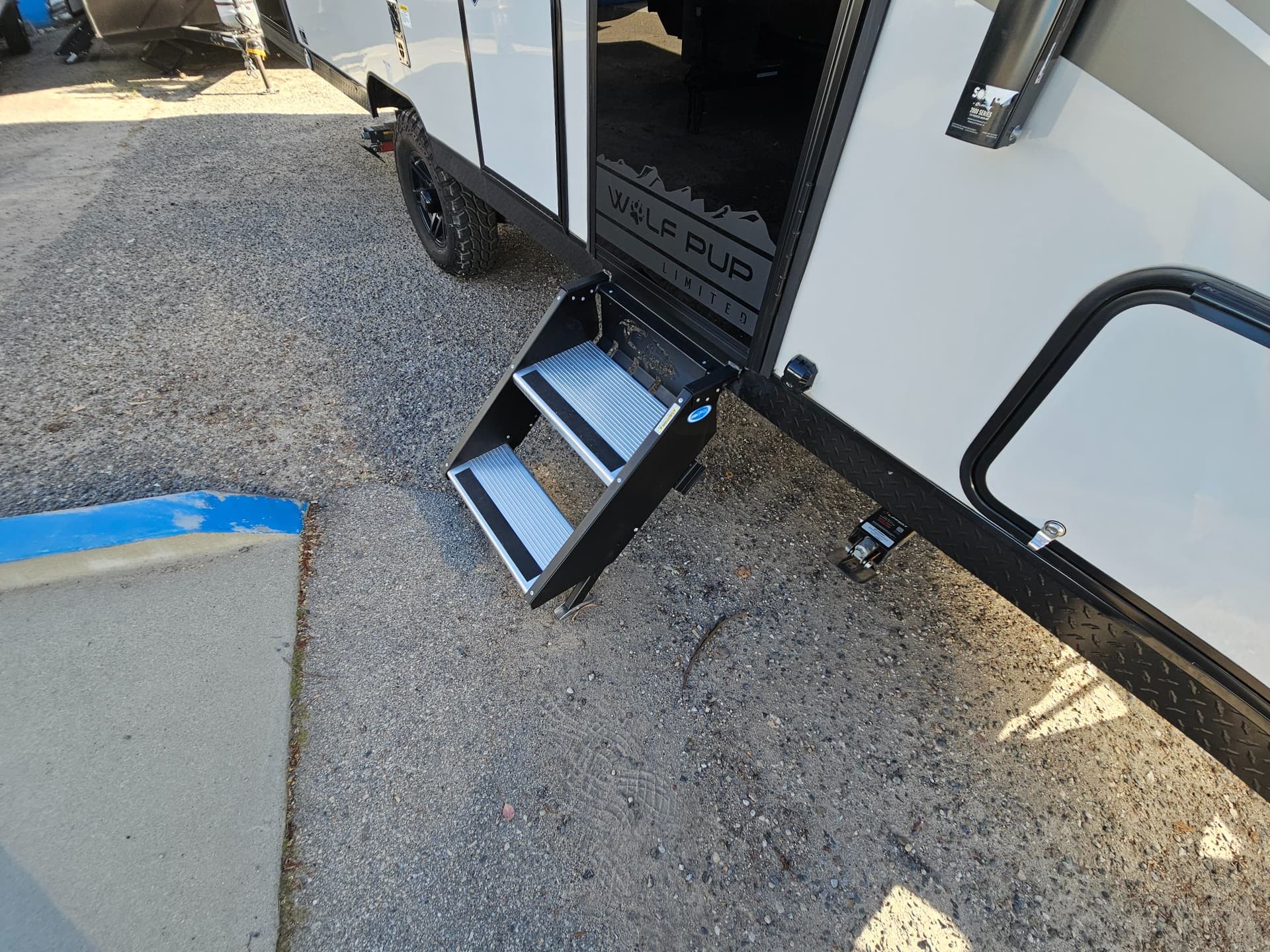 2024 Forest River RV 2024 Forest River RV Cherokee Wolf Pup Black Label - thumbnail 30