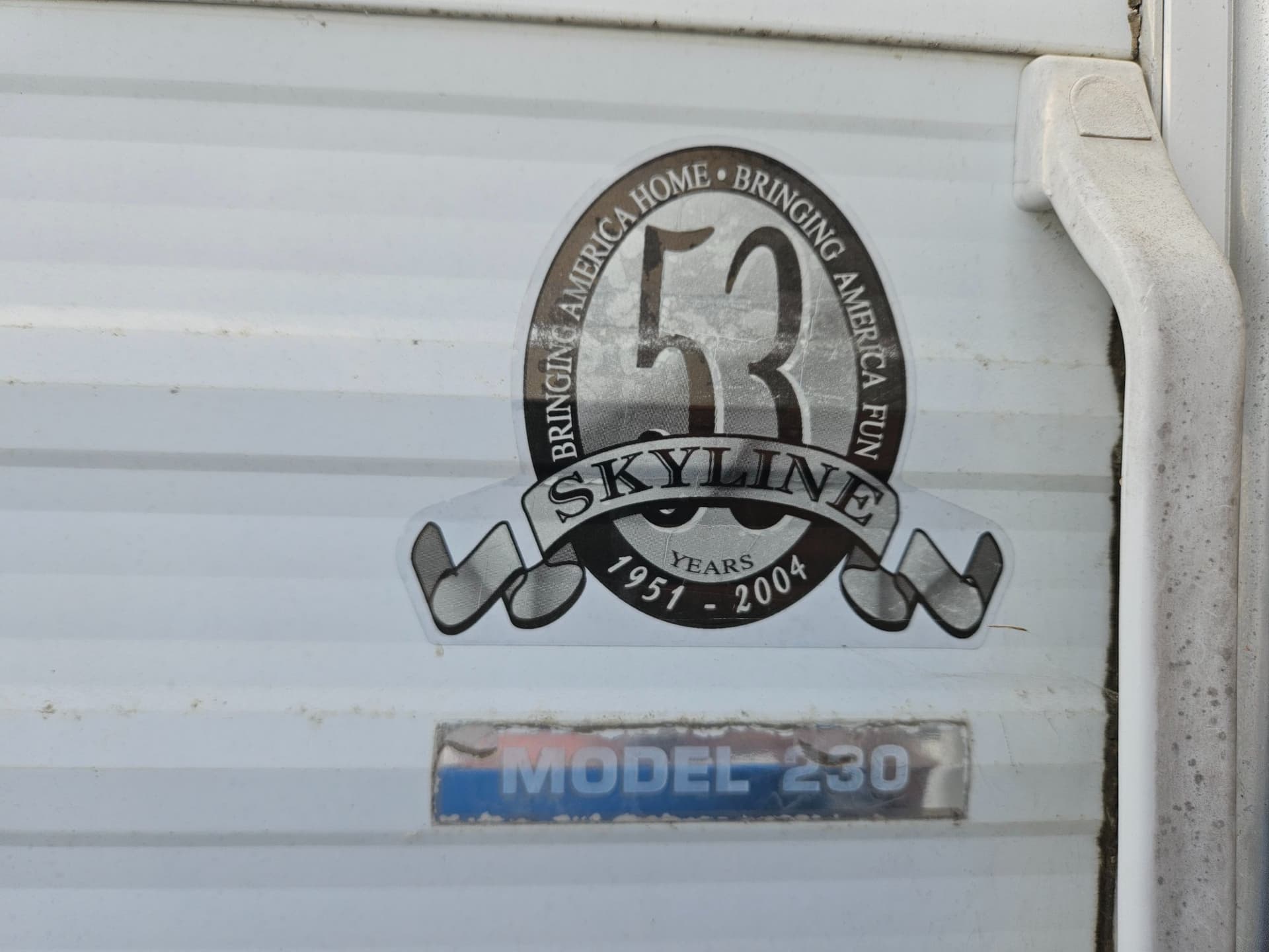 2005 Skyline  2005 Skyline  Weekender - thumbnail 12