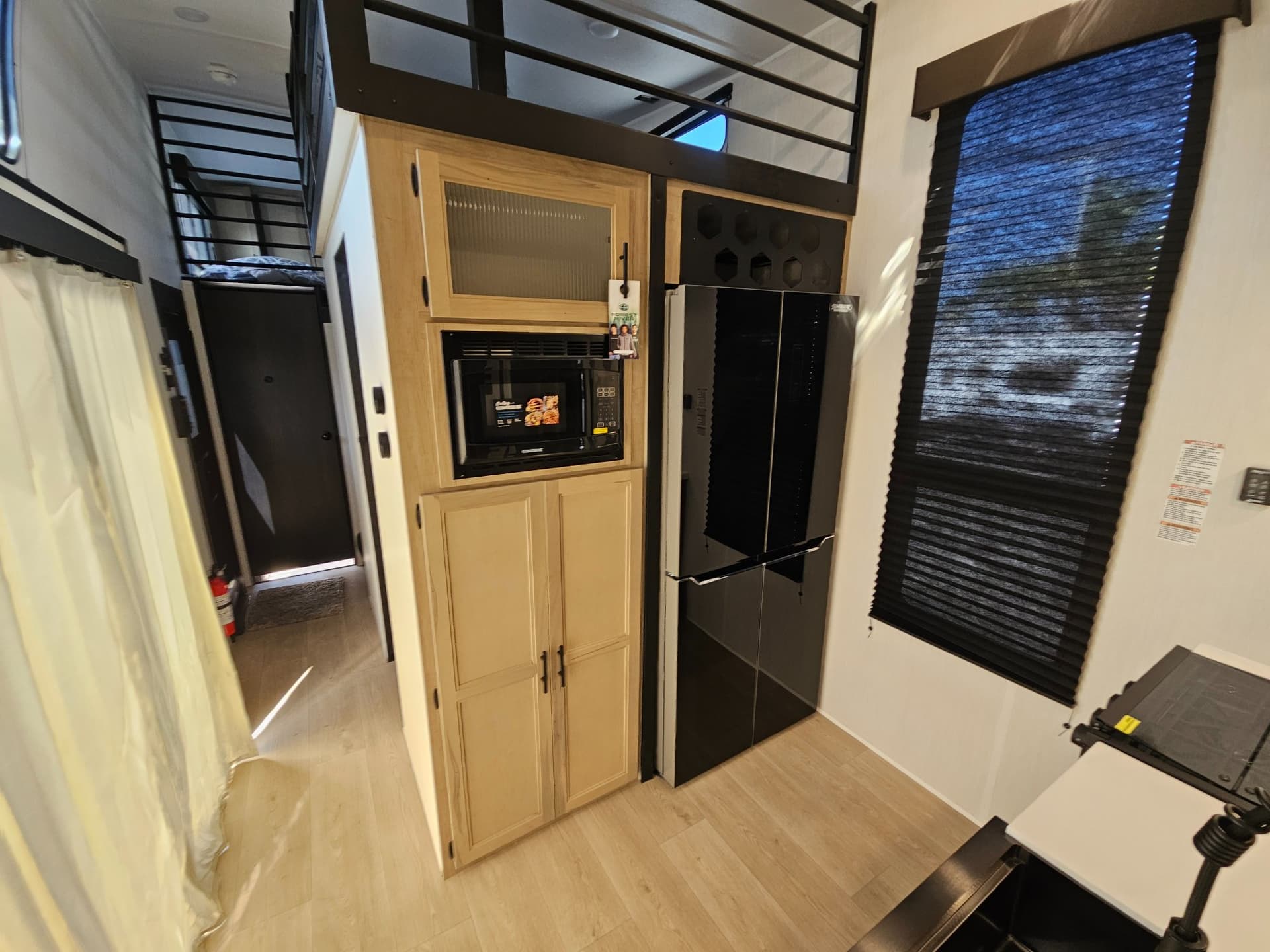 2026 Forest River RV 2026 Forest River RV Cherokee Timberwolf Black Label - thumbnail 15