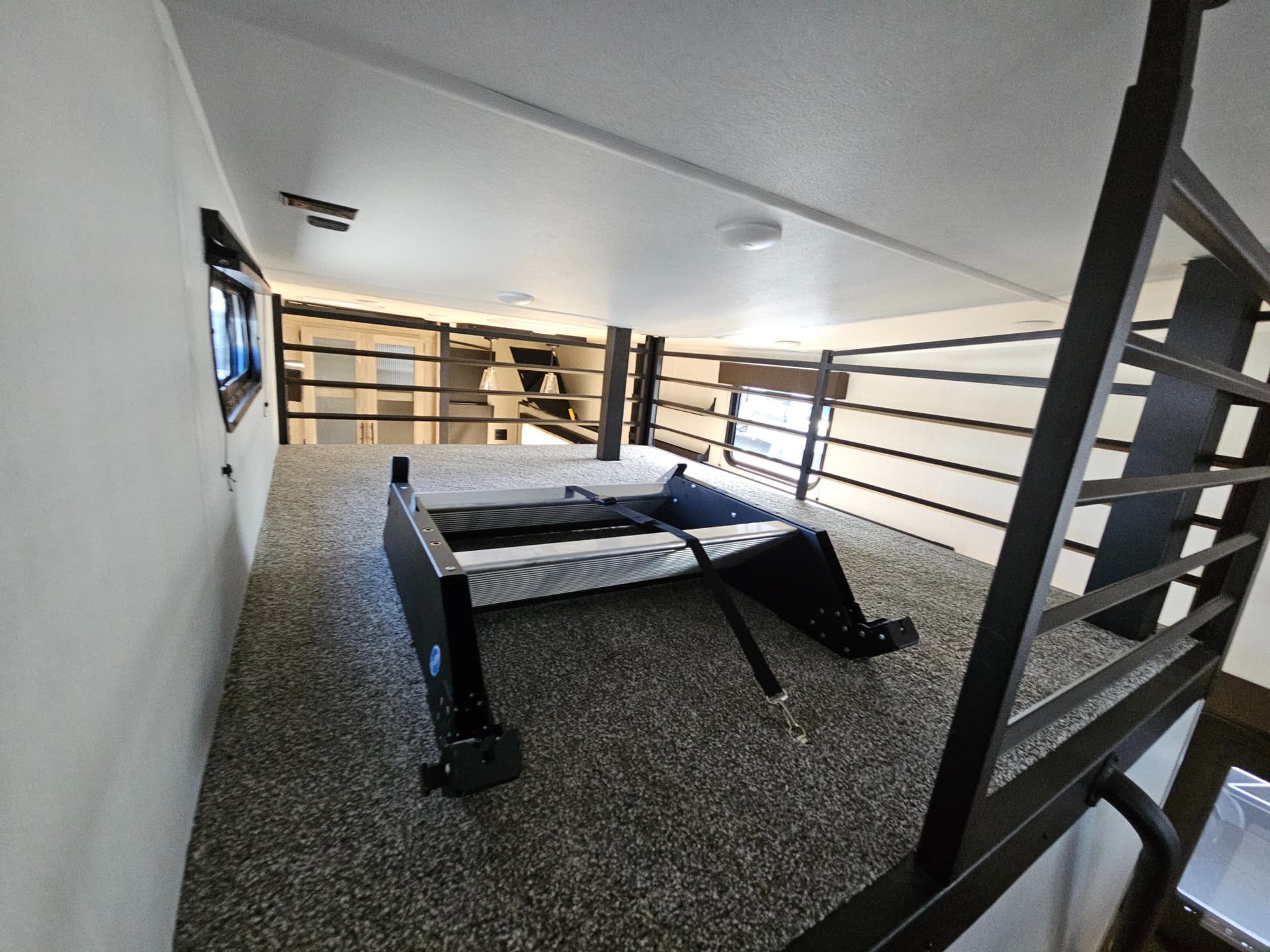 2026 Forest River RV 2026 Forest River RV Cherokee Timberwolf Black Label - thumbnail 24