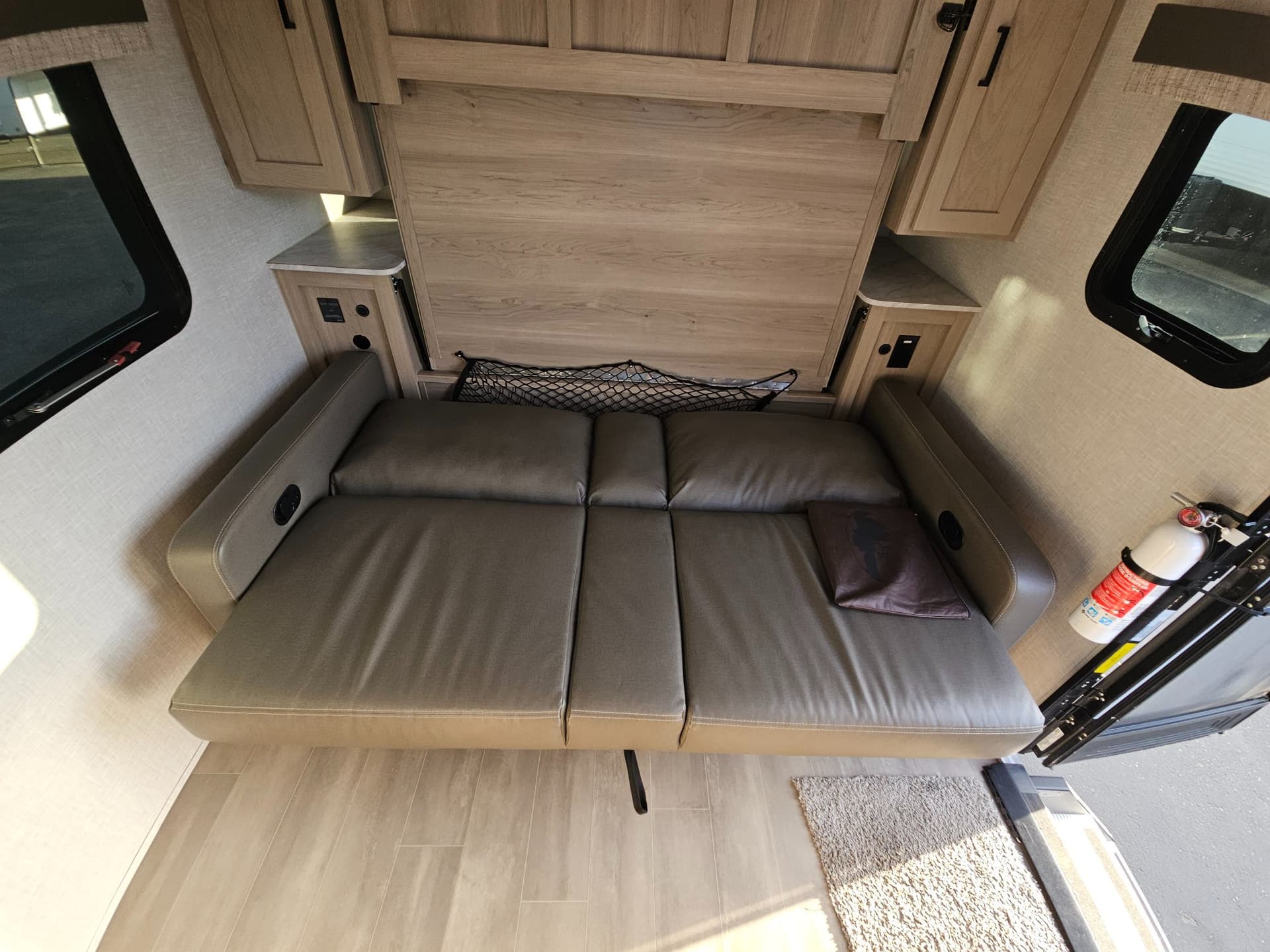 2023 Forest River RV 2023 Forest River RV Flagstaff E-Pro - thumbnail 18