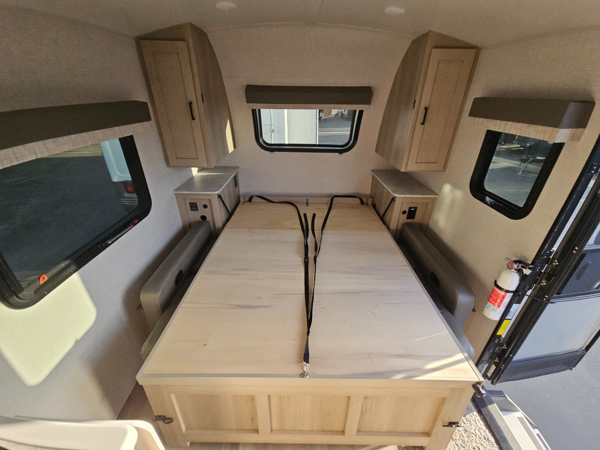 2023 Forest River RV 2023 Forest River RV Flagstaff E-Pro - thumbnail 19