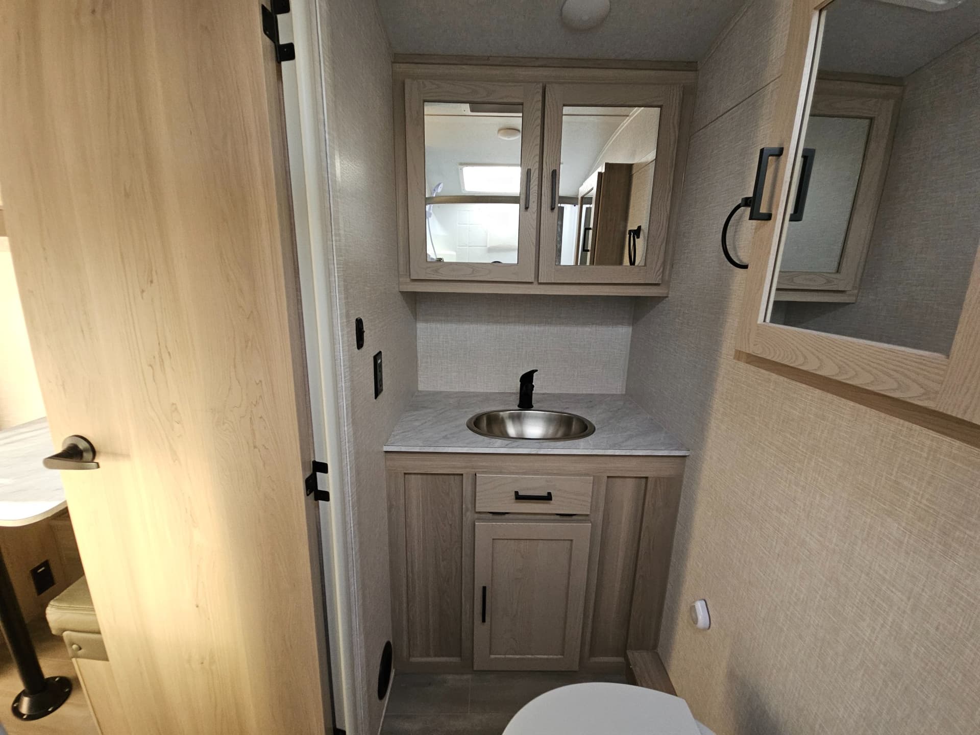 2023 Forest River RV 2023 Forest River RV Flagstaff E-Pro - thumbnail 25