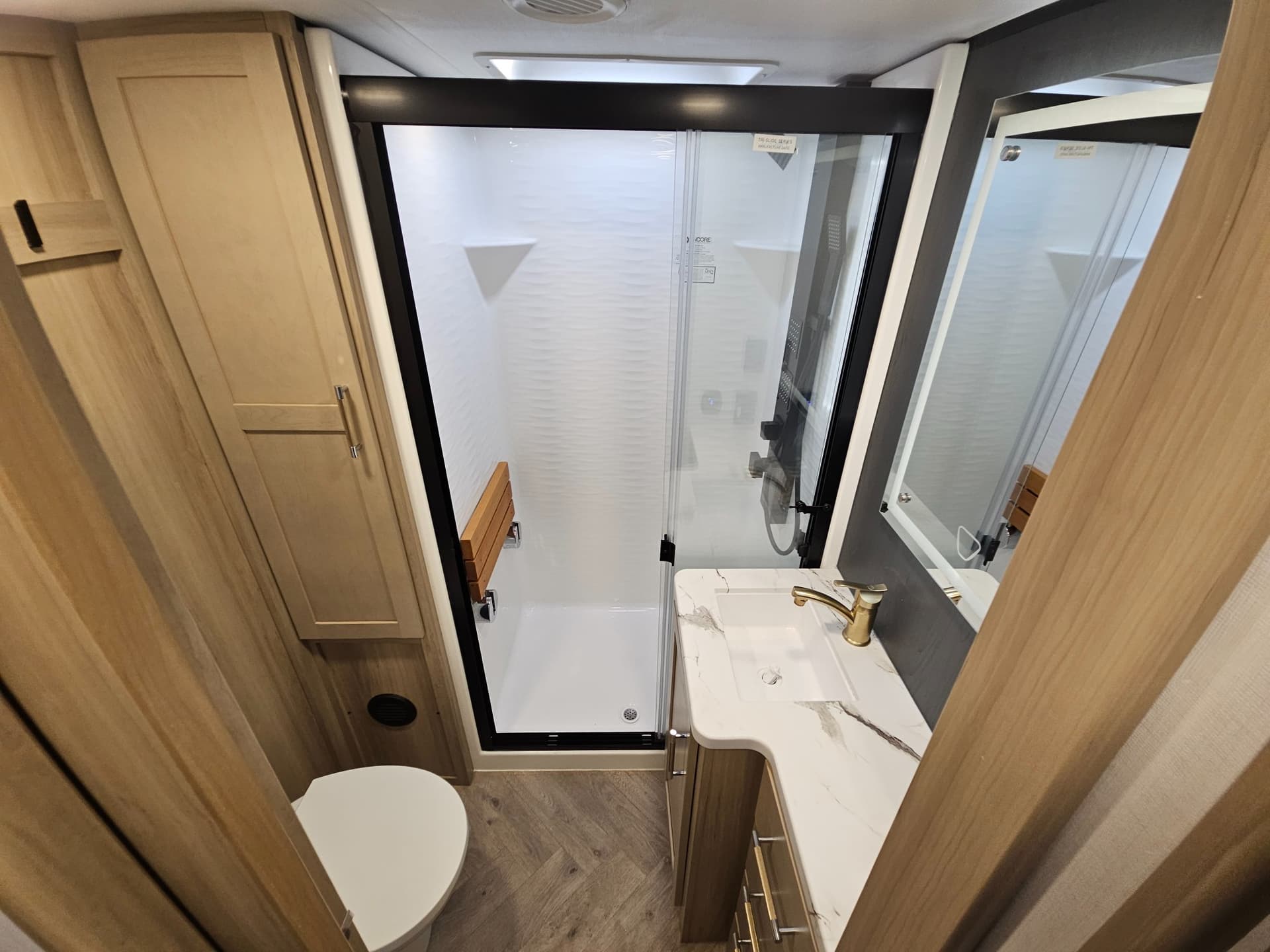 2026 Keystone RV 2026 Keystone RV Raptor - thumbnail 23