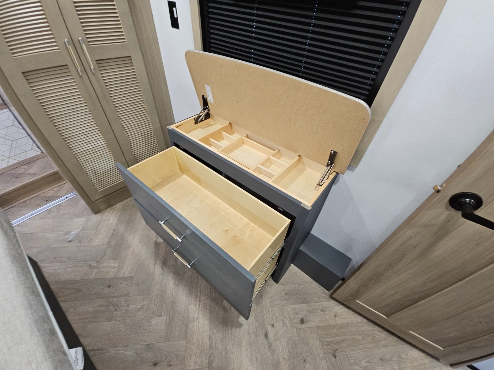 2026 Keystone RV 2026 Keystone RV Raptor - thumbnail 36