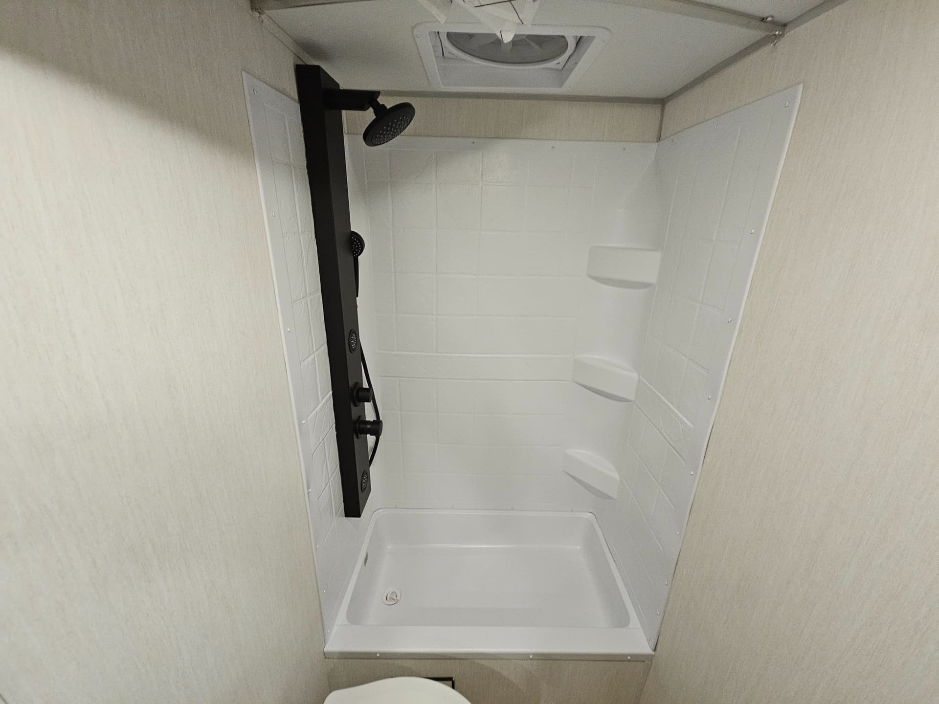 2026 Forest River RV 2026 Forest River RV Cherokee Wolf Pup Black Label - thumbnail 22