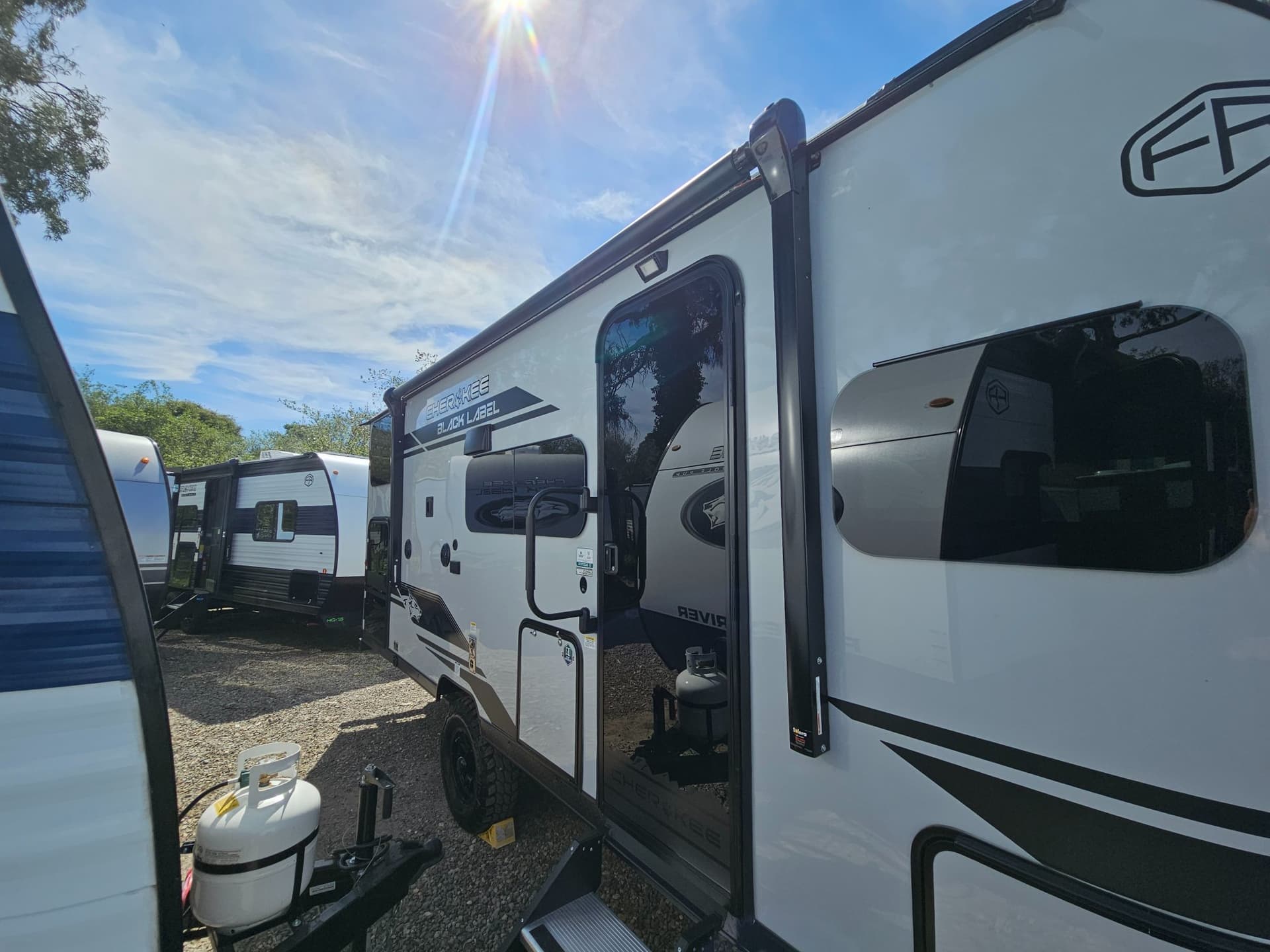 2026 Forest River RV 2026 Forest River RV Cherokee Wolf Pup Black Label - thumbnail 30