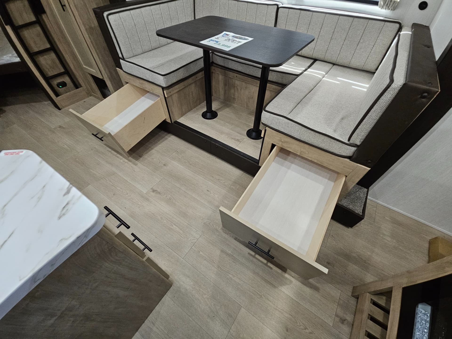 2026 Forest River RV 2026 Forest River RV Cherokee Grey Wolf - thumbnail 8