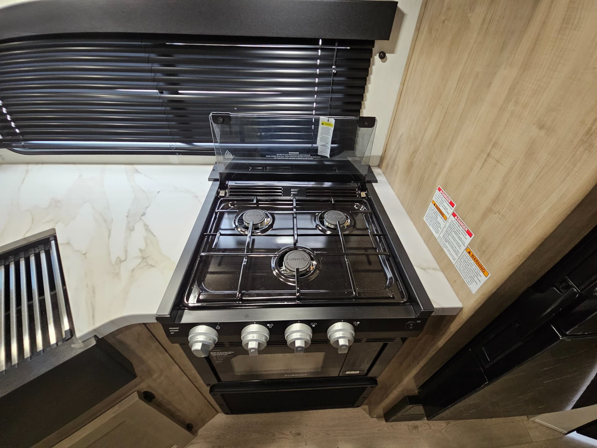 2026 Forest River RV 2026 Forest River RV Cherokee Grey Wolf - thumbnail 14