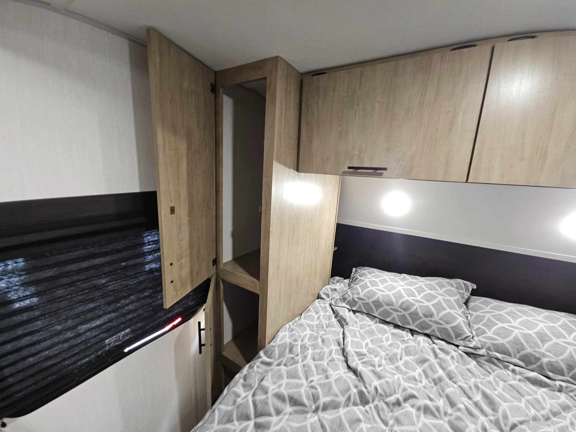 2026 Forest River RV 2026 Forest River RV Cherokee Grey Wolf - thumbnail 21