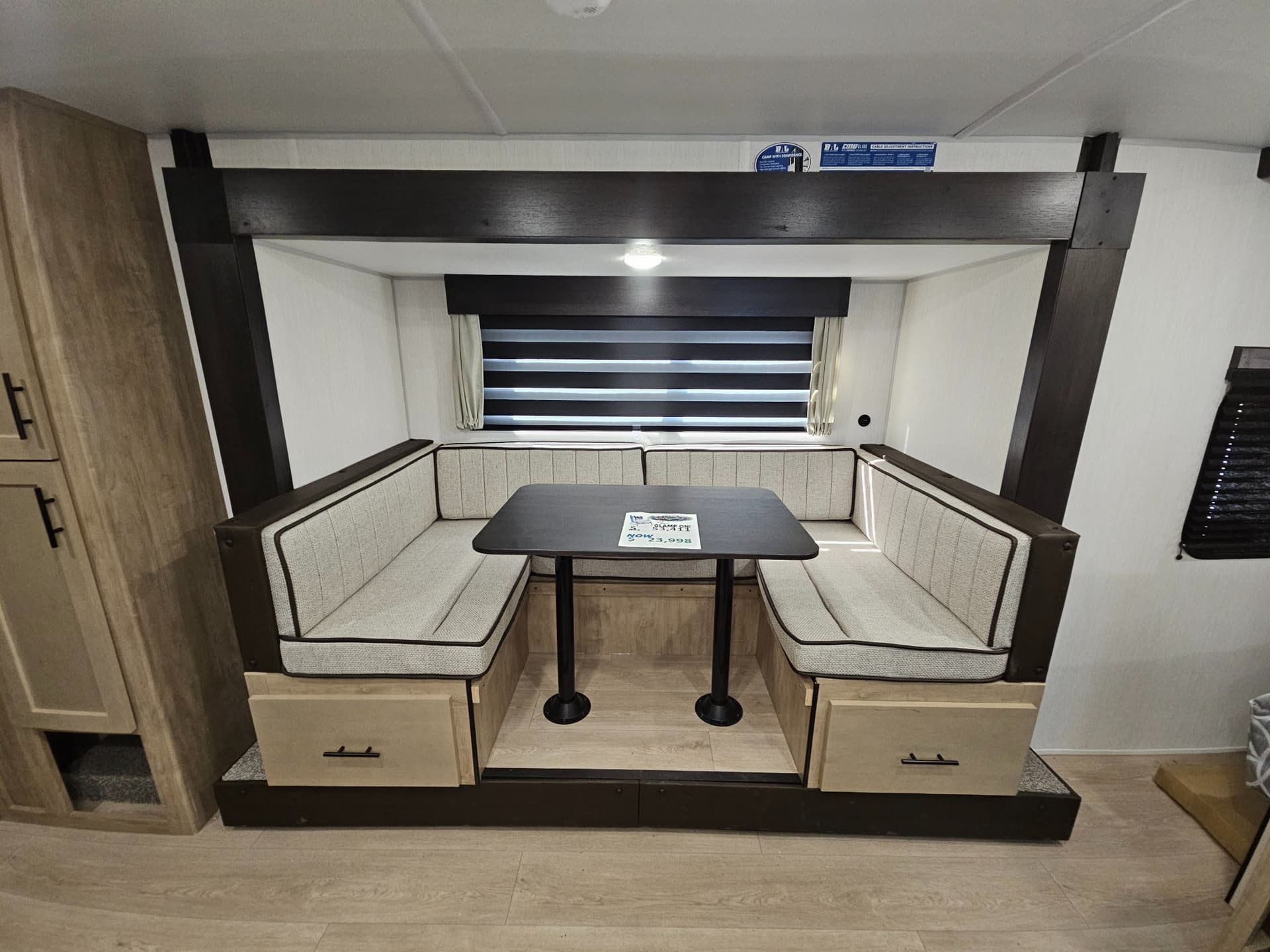 2026 Forest River RV 2026 Forest River RV Cherokee Grey Wolf - thumbnail 6