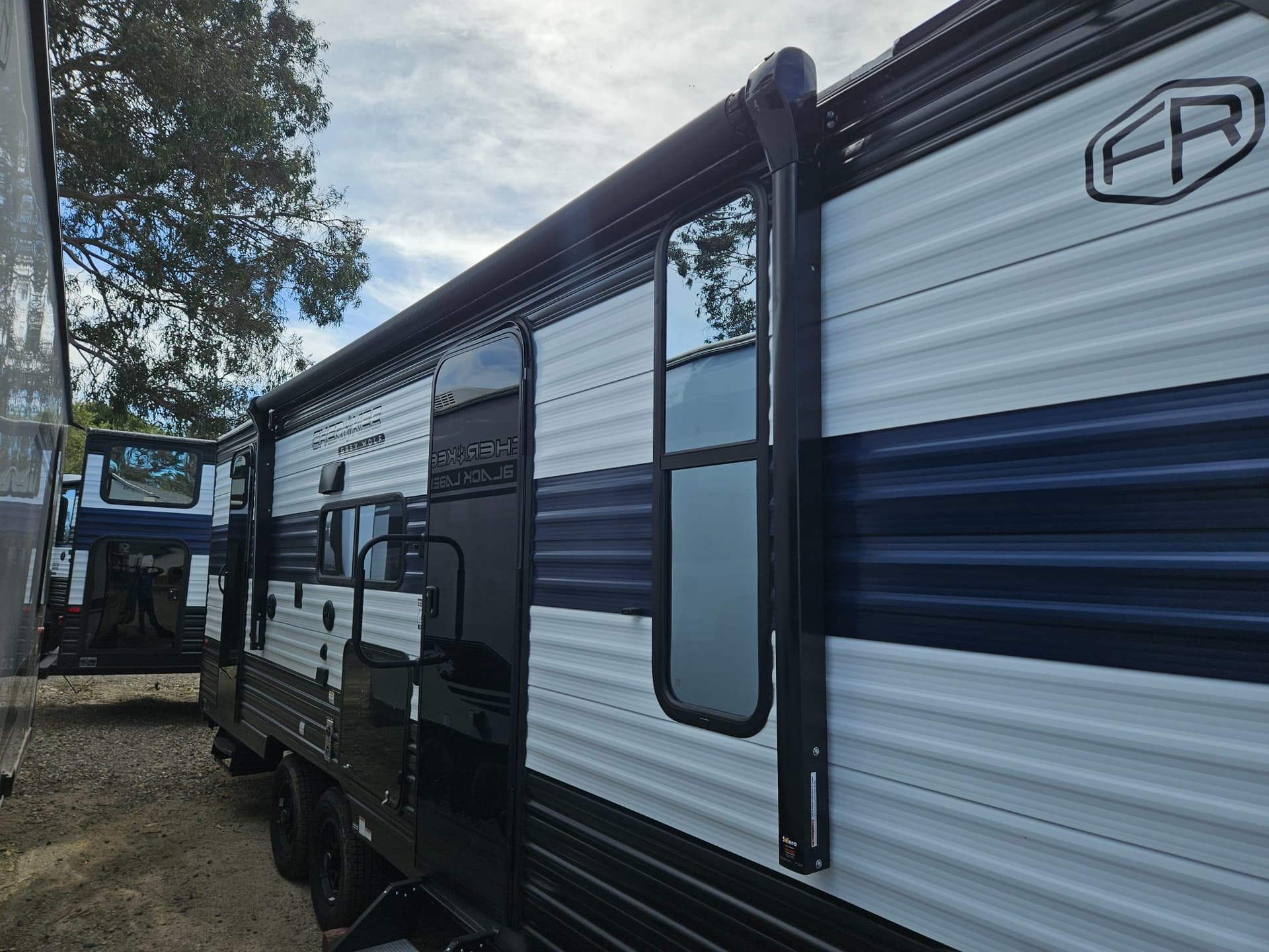 2026 Forest River RV 2026 Forest River RV Cherokee Grey Wolf - thumbnail 32