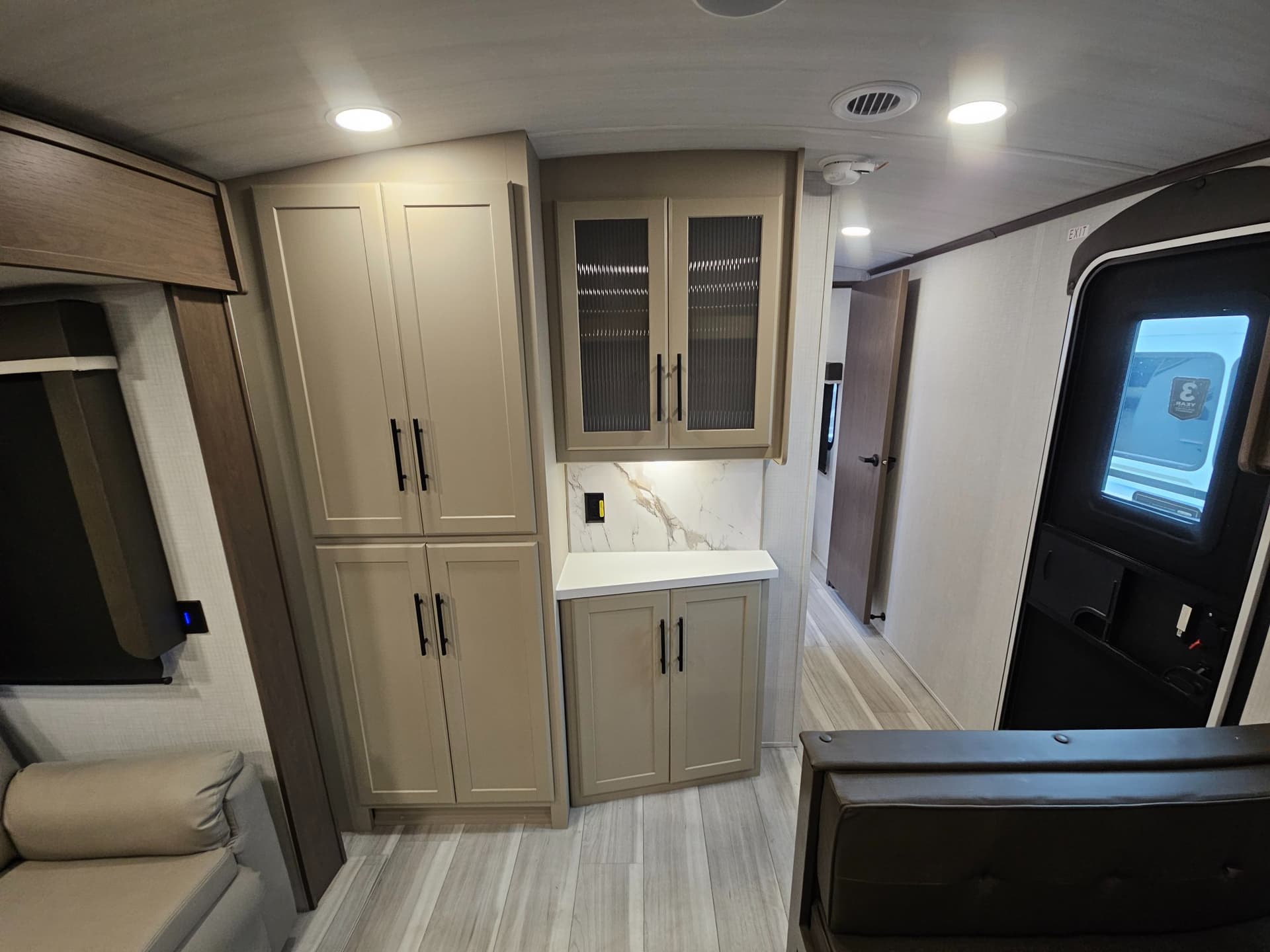 2026 Keystone RV 2026 Keystone RV Cougar Half-Ton - thumbnail 21