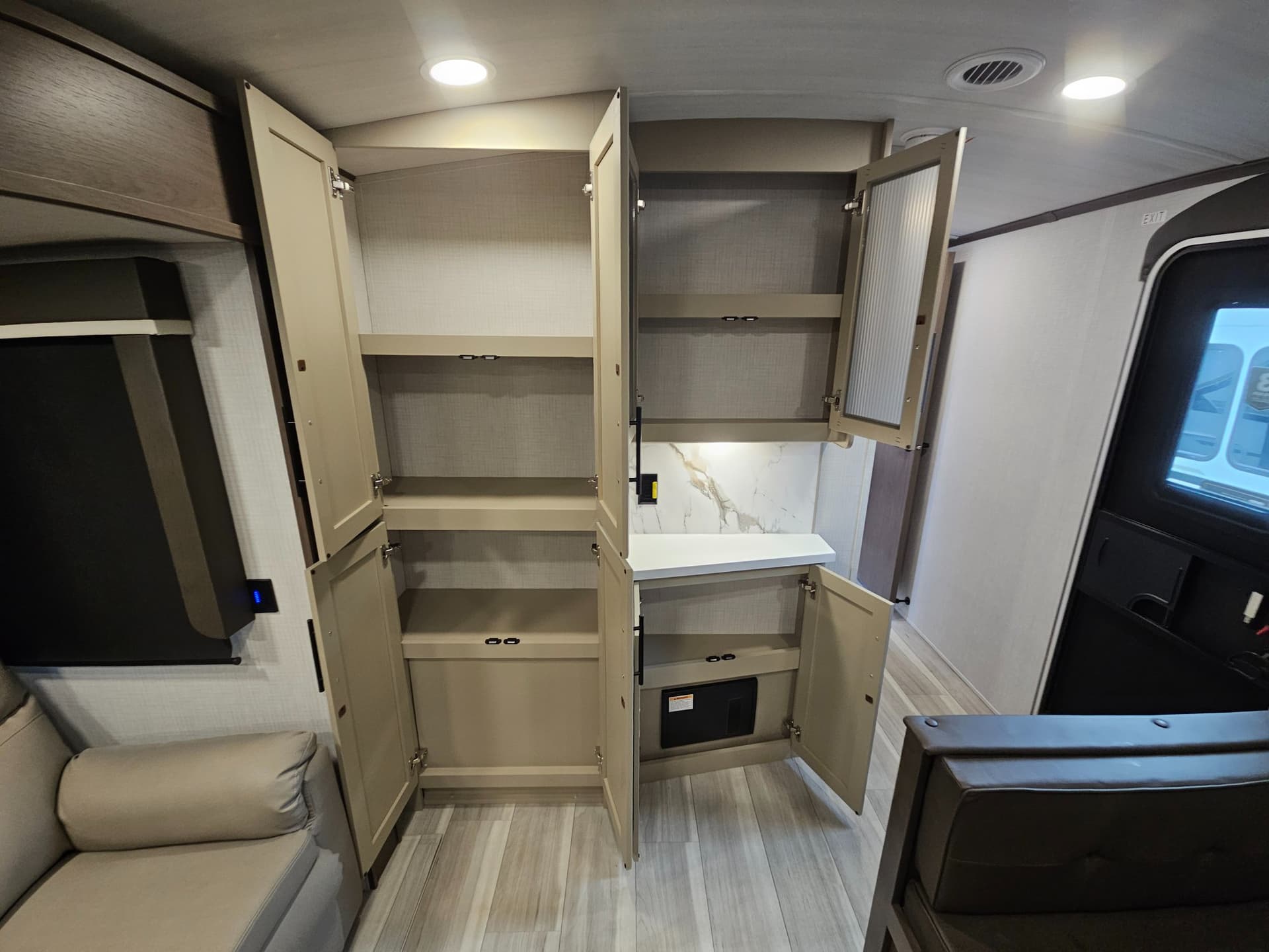 2026 Keystone RV 2026 Keystone RV Cougar Half-Ton - thumbnail 22