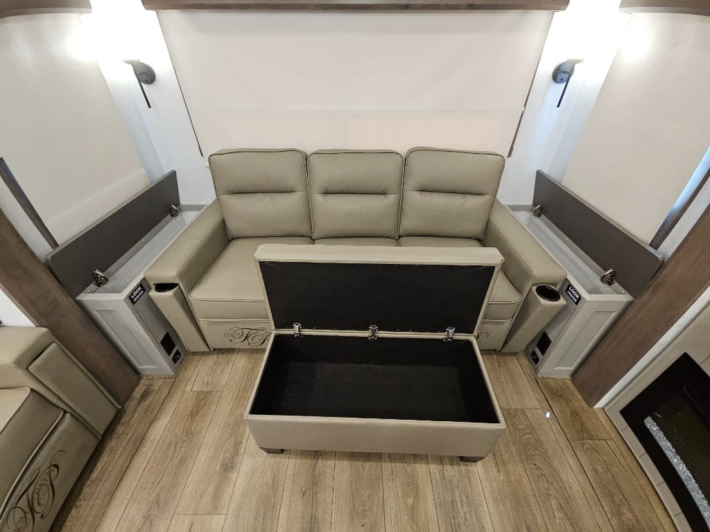 2025 Alliance RV 2025 Alliance RV Paradigm - thumbnail 17