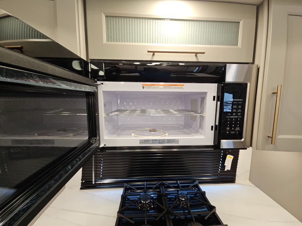 2025 Alliance RV 2025 Alliance RV Paradigm - thumbnail 27