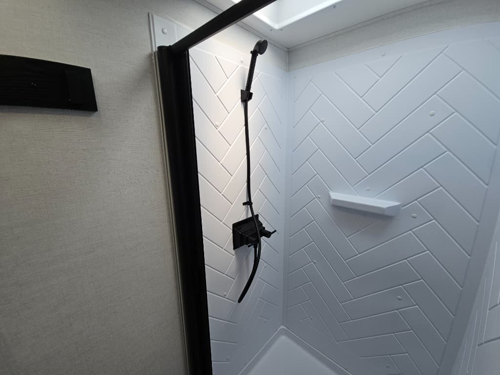 2026 Alliance RV 2026 Alliance RV Delta - thumbnail 35