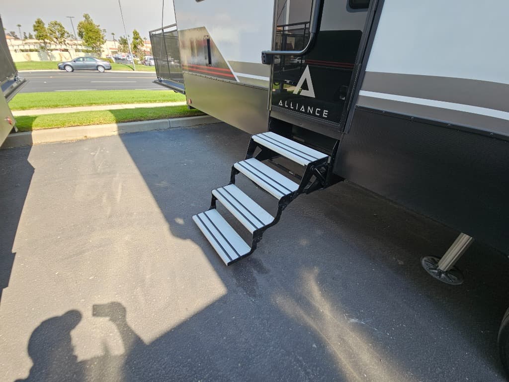 2026 Alliance RV 2026 Alliance RV Valor - thumbnail 22