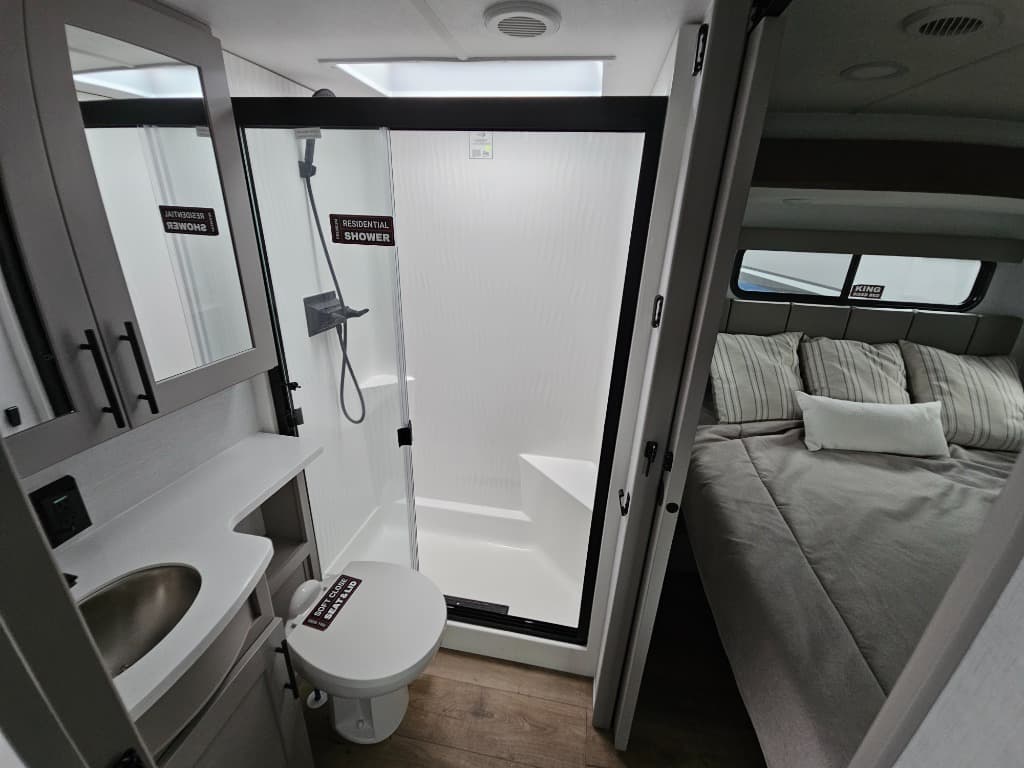 2026 Alliance RV 2026 Alliance RV Valor - thumbnail 46